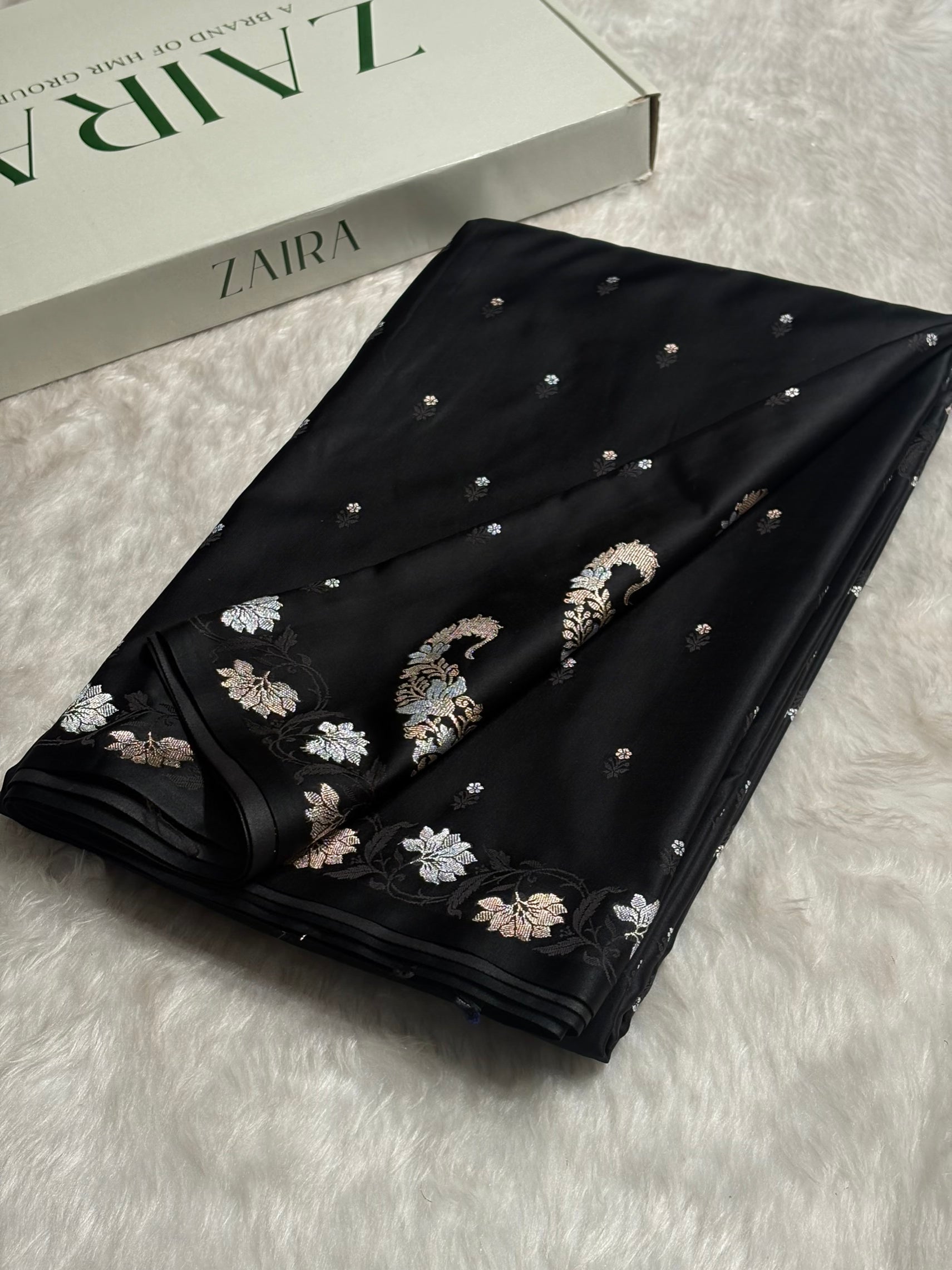 Black Floral Boota With Floral Border Mashru Silk Saree MSM 78