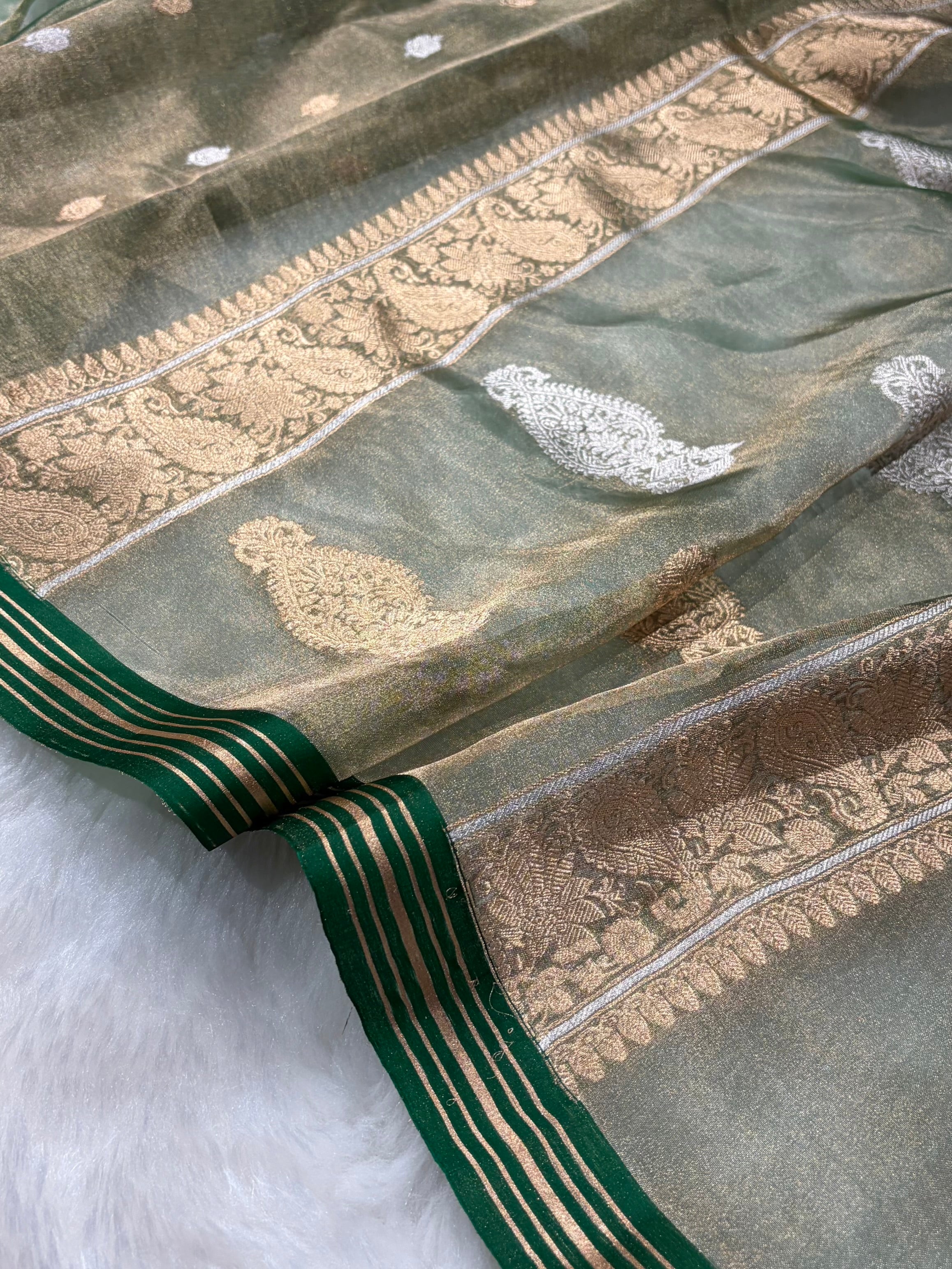 Cross Dark Green Bananasi Floral Shades Pure Tissue Silk Saree PT-35