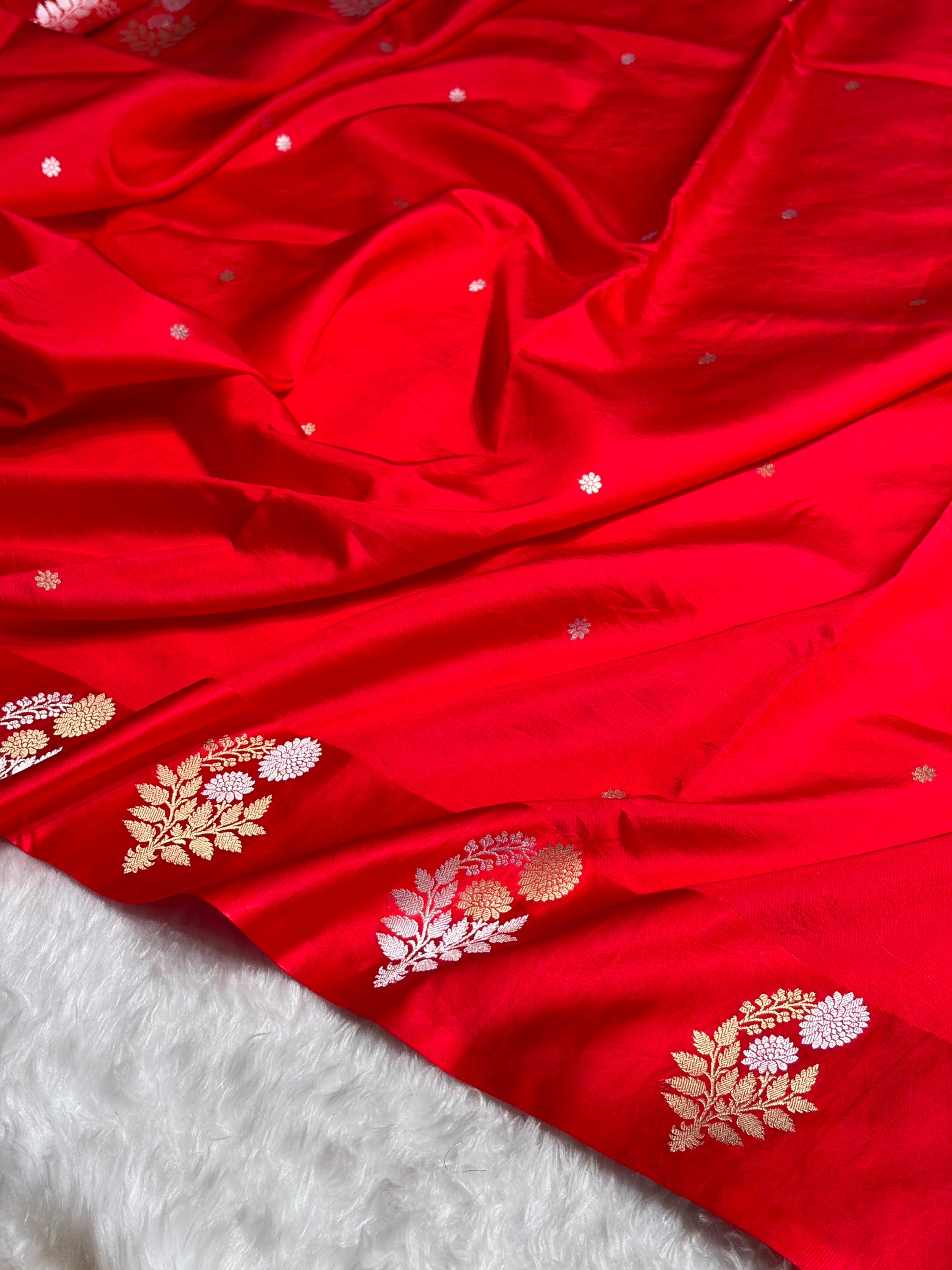 Red Shade Handwoven Kaduwa Pure Katan Raw Silk RM-05
