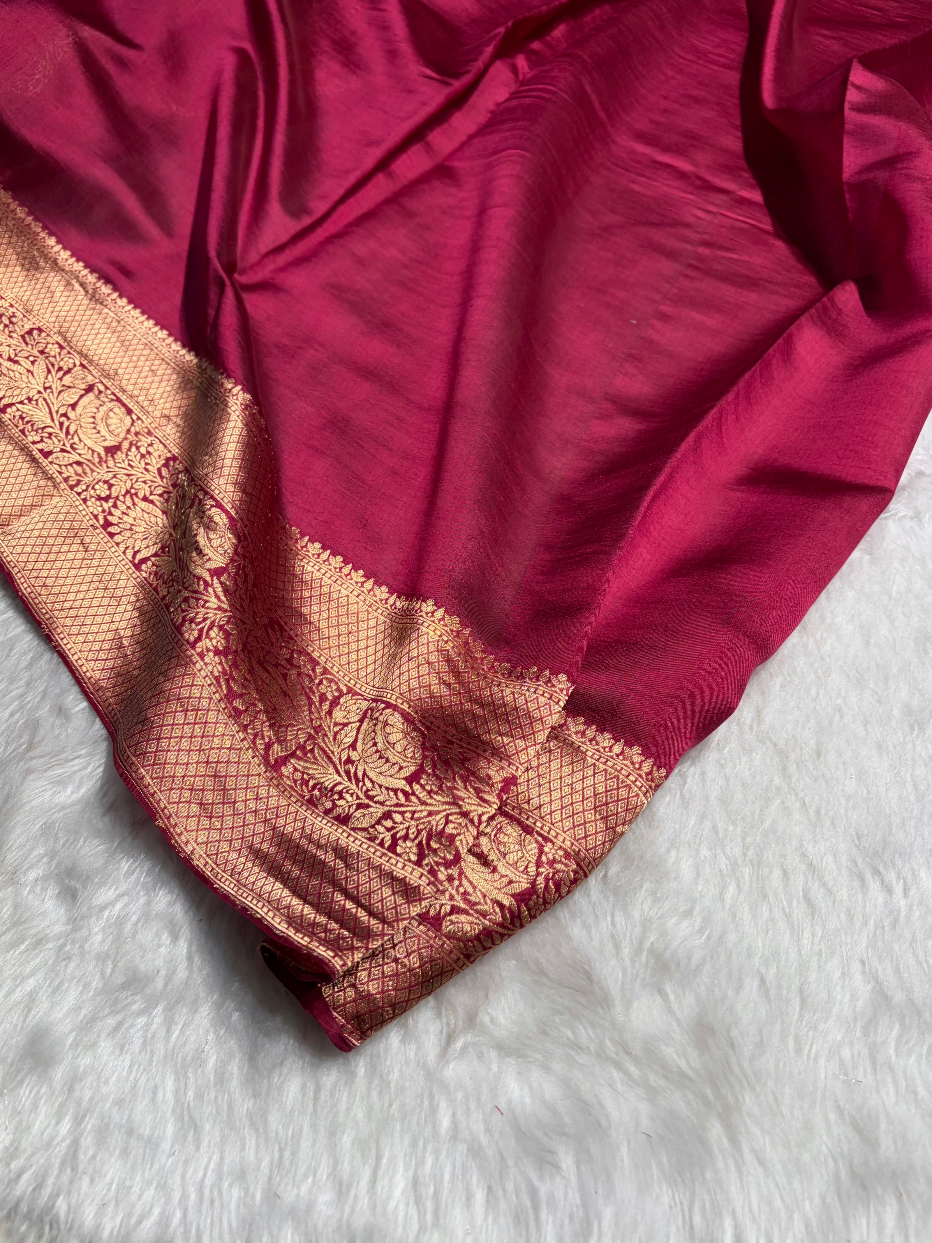 Contrast Pink with Garnet Shades Handwoven Pure Raw Mango Silk RM-57