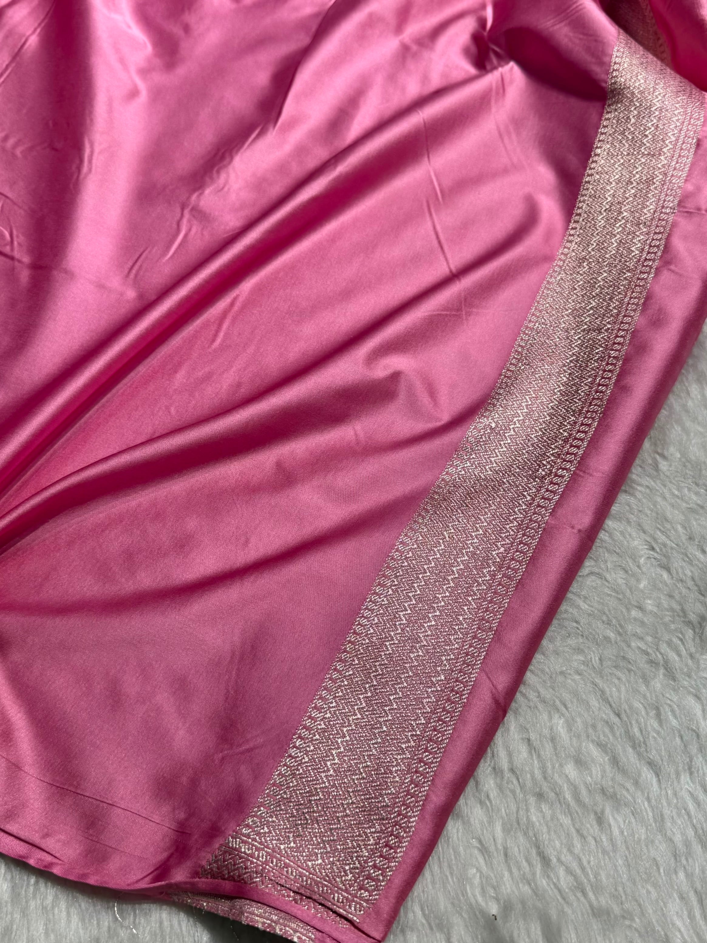 Banarasi Skirt Border Pattern in Baby Pink Shades Floral Mashru Silk Saree MCS95