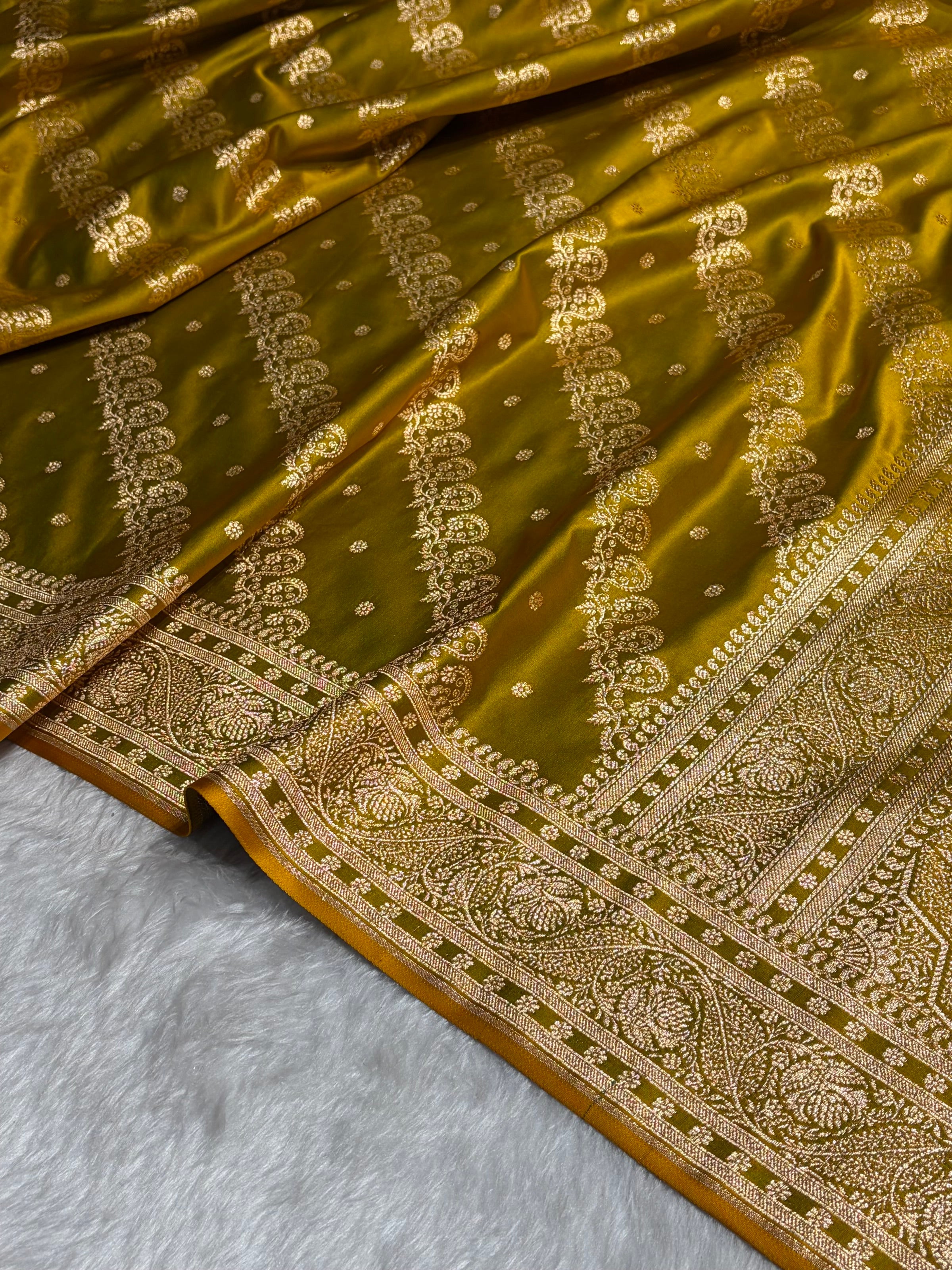 Liril Mahendi Shades Cross Floral Pattern Satin Katan Silk Saree SK79