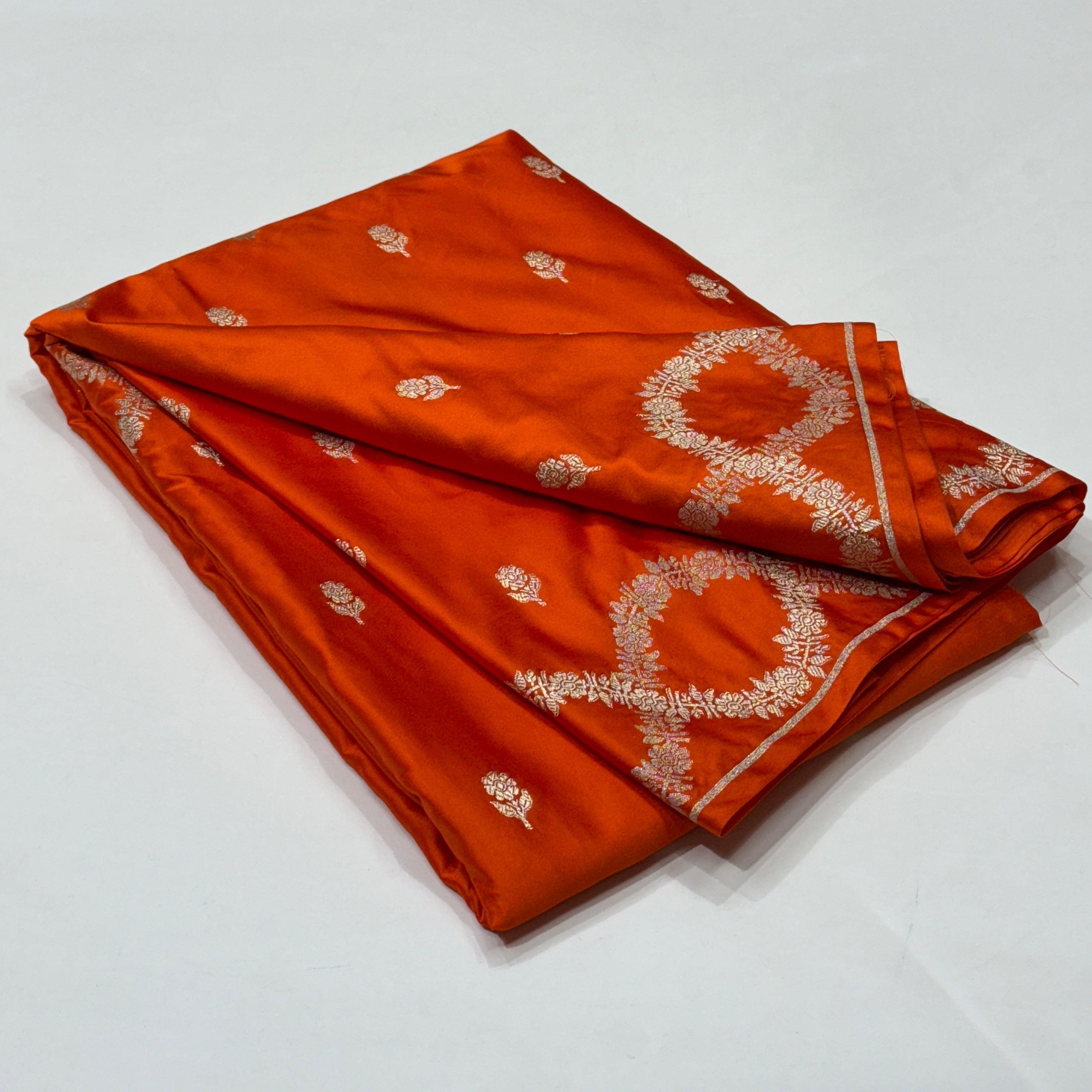 Orange Scallop Floral Booti Mashru Silk Saree