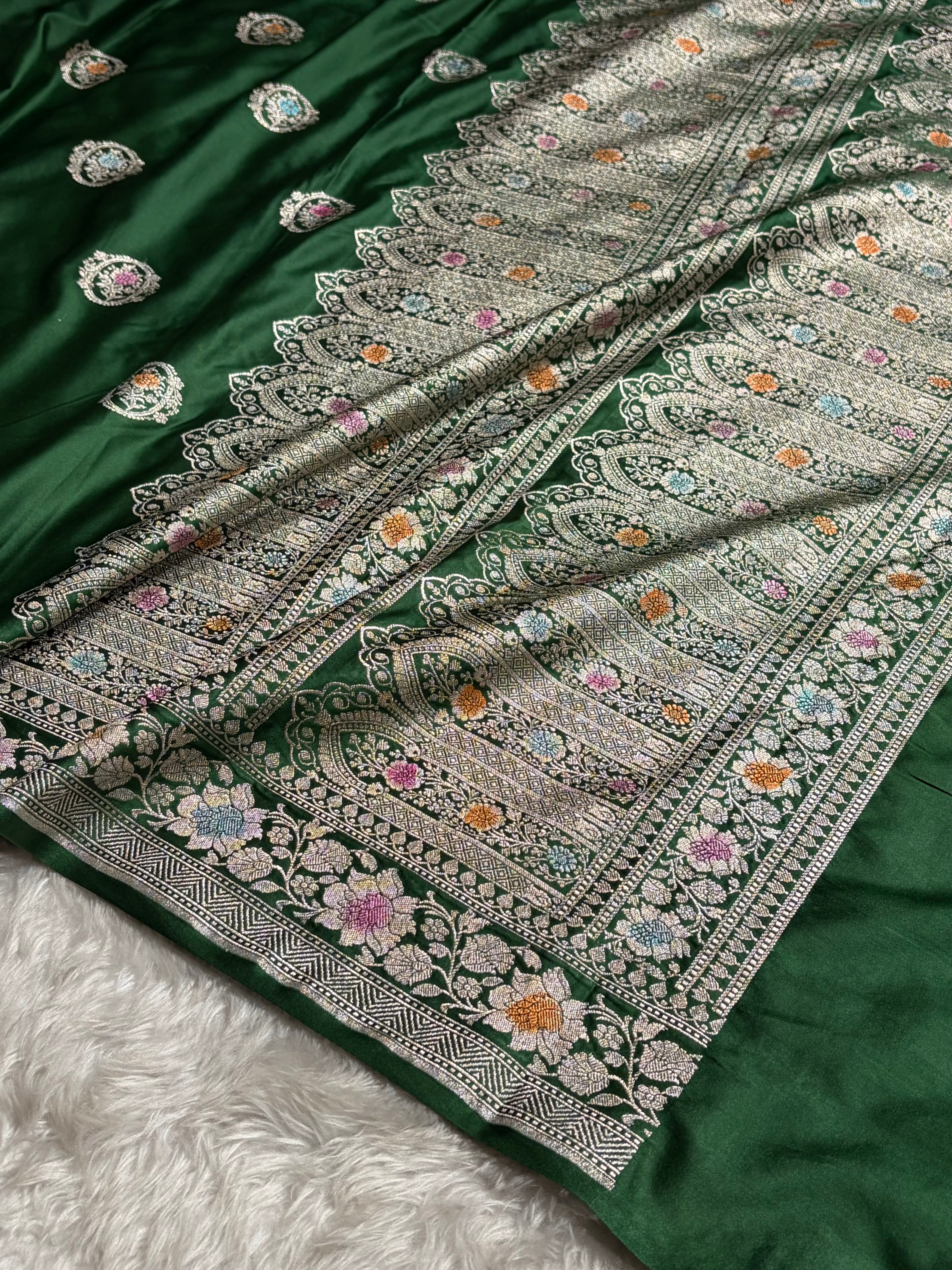 Bottle Green Shades Minkari Boota Mashru Silk Saree MCS24
