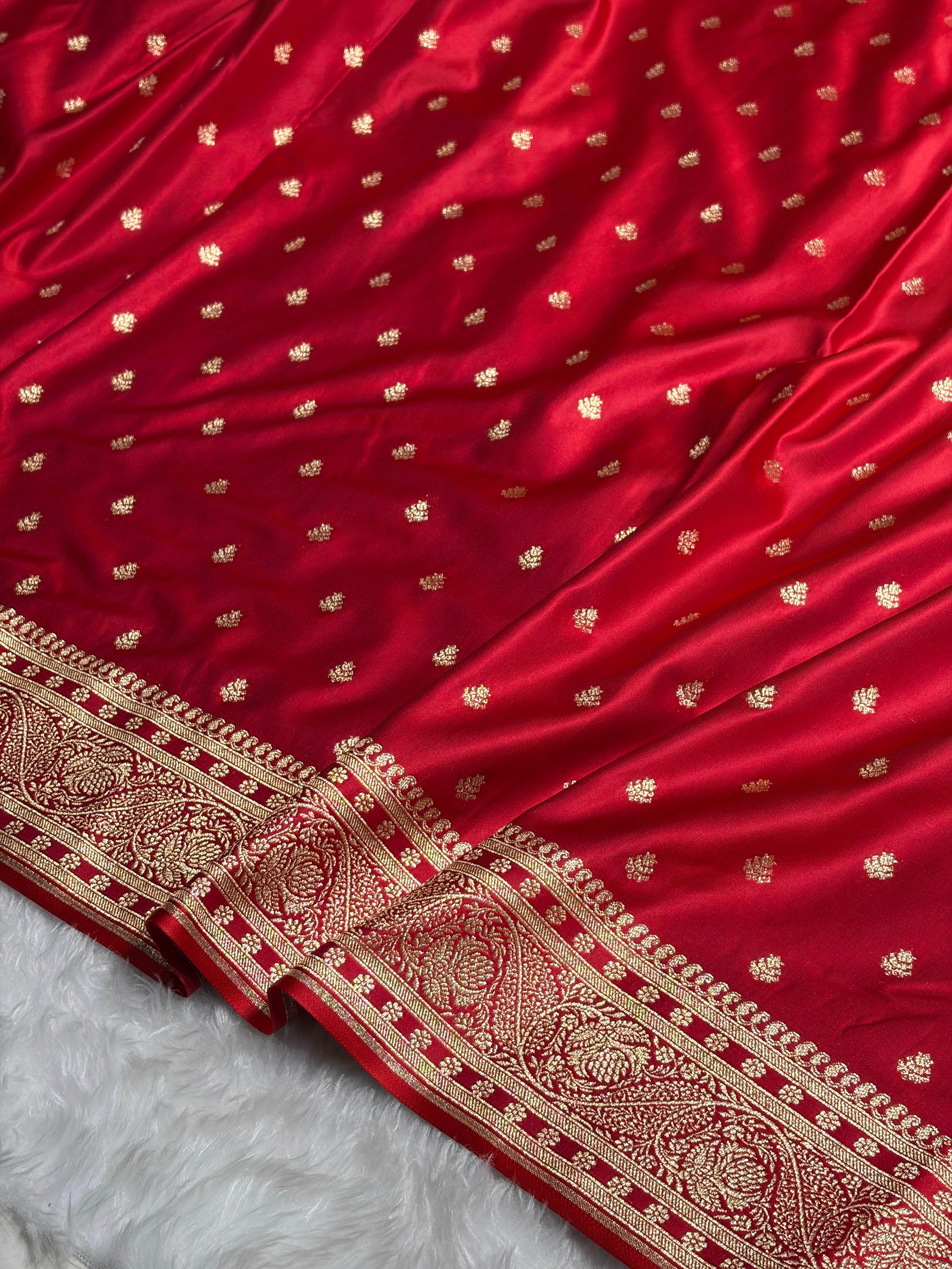 Cross Red Floral Pattern Satin Katan Silk Saree SK78