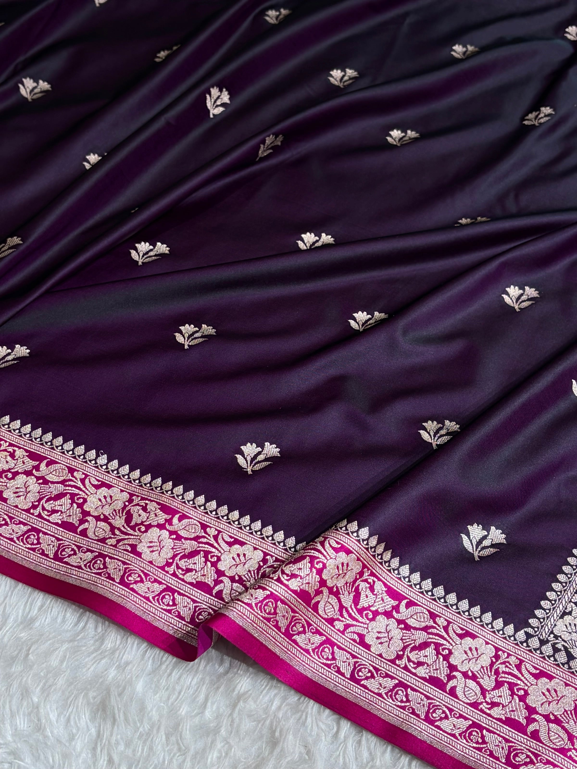 Contrast Navy Blue/ Rani Shades Banarasi Booti Pattern Mashru Silk Saree MSM-138