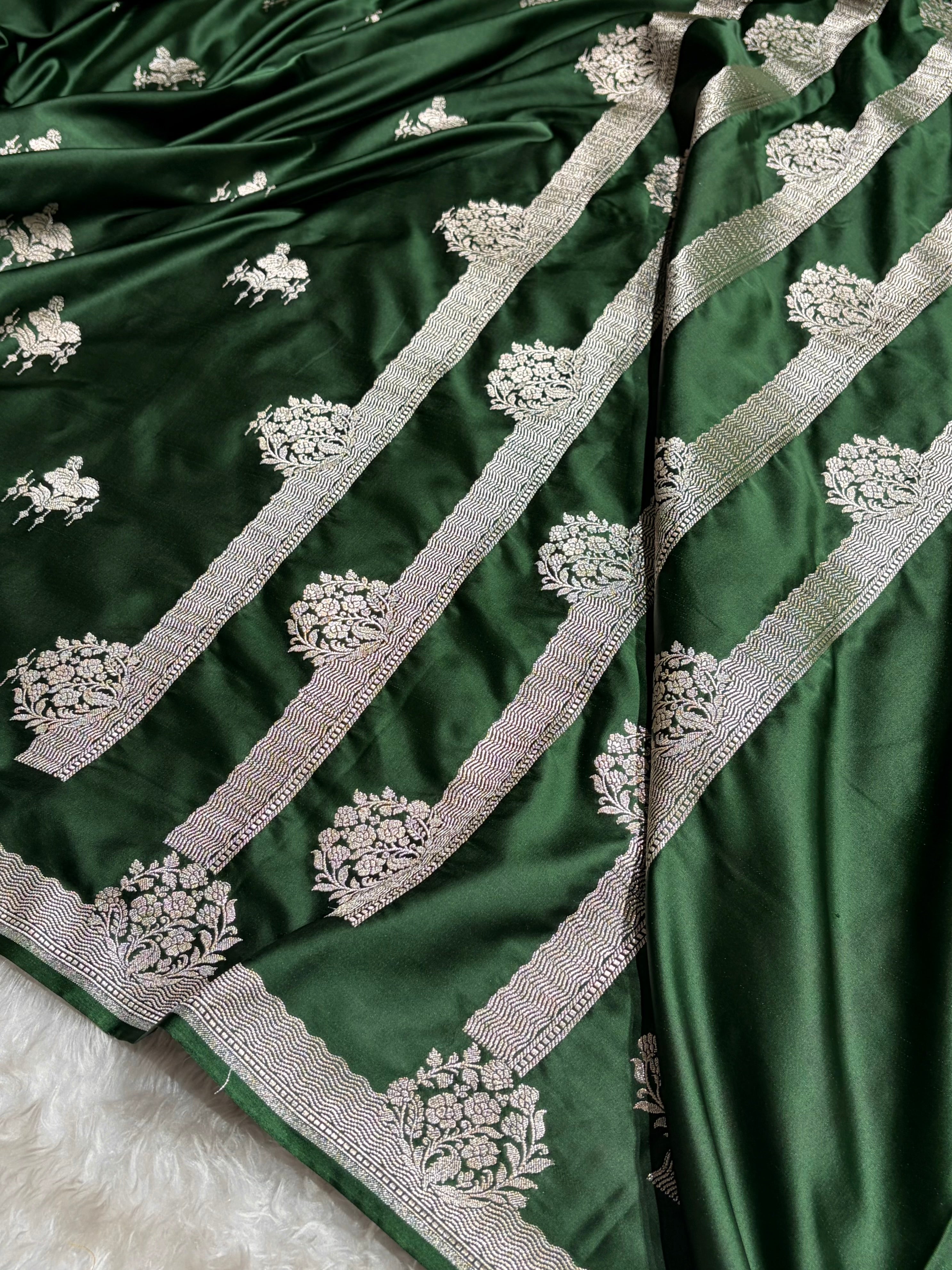 Banarasi Bottle Green Shades Floral Mashru Silk Saree MS87