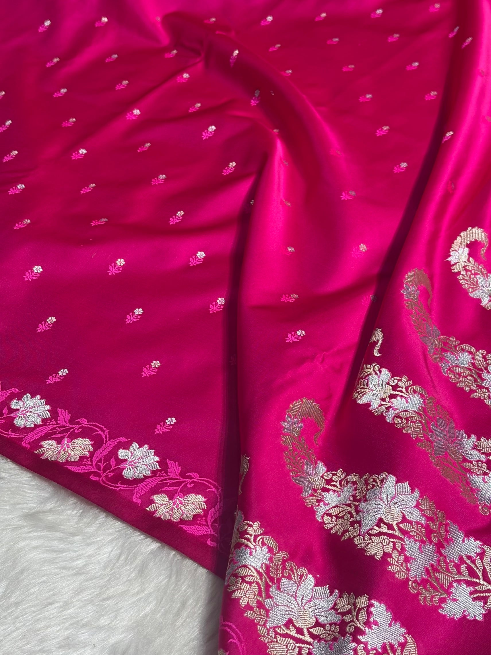 Pink Floral Boota With Floral Border Mashru Silk Saree MSM 78