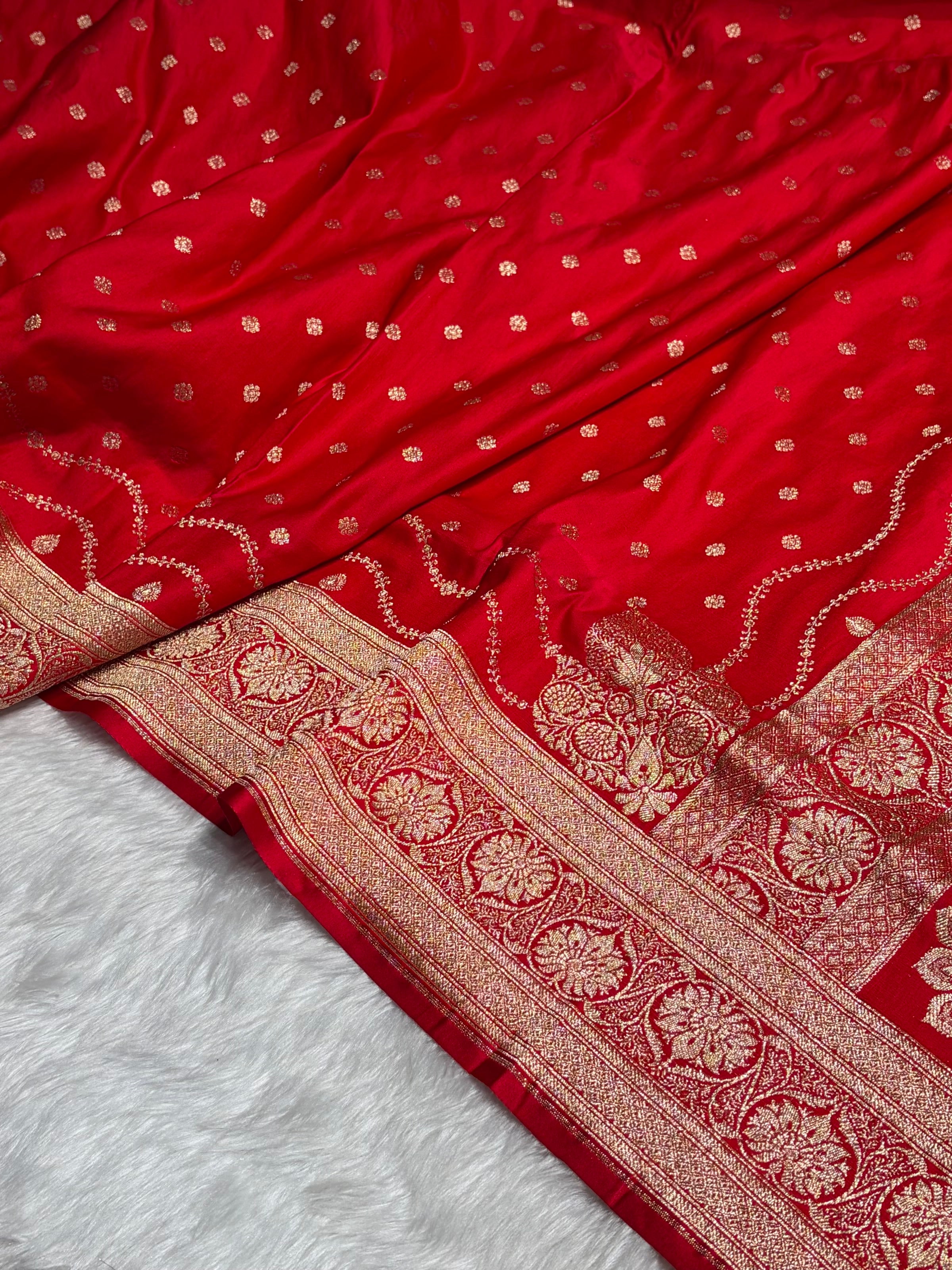 Red Katan Silk Saree In Booti Floral Motif