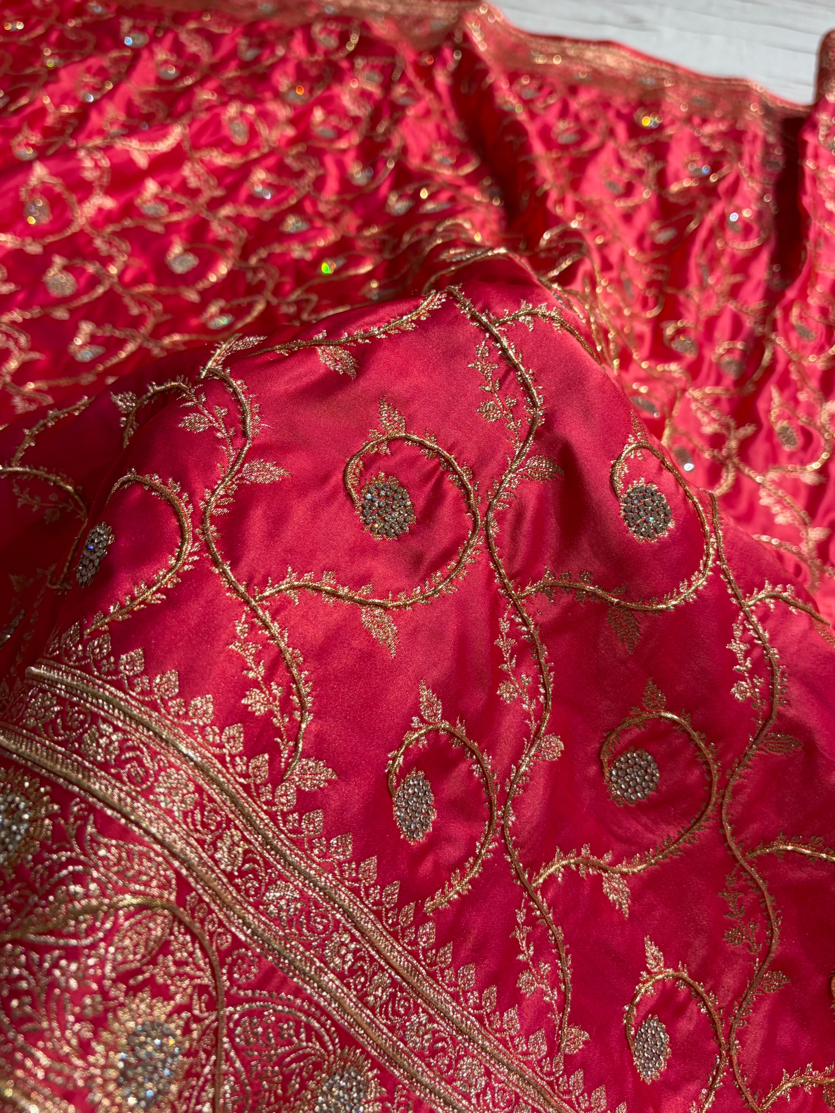Banarasi Gajri Shades Jaal Pattern With Swarovski Stone & Zardozi Satin Katan Silk Saree BSK55