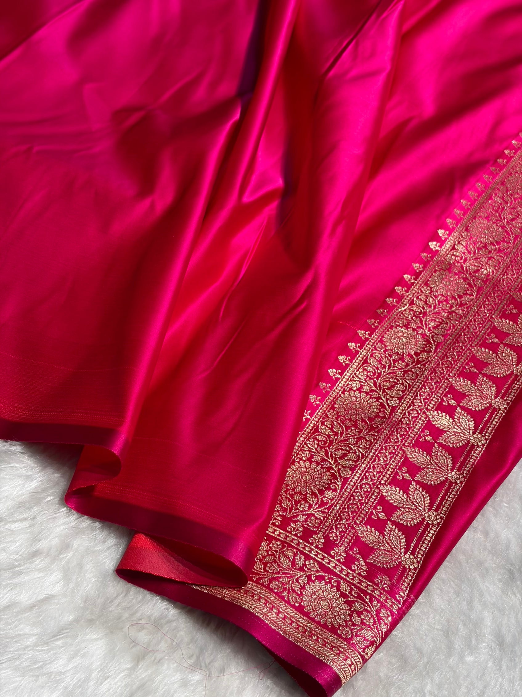 Banarasi Satin Katan Saree in Contrast Metallic Grey / Rani Shades SK131