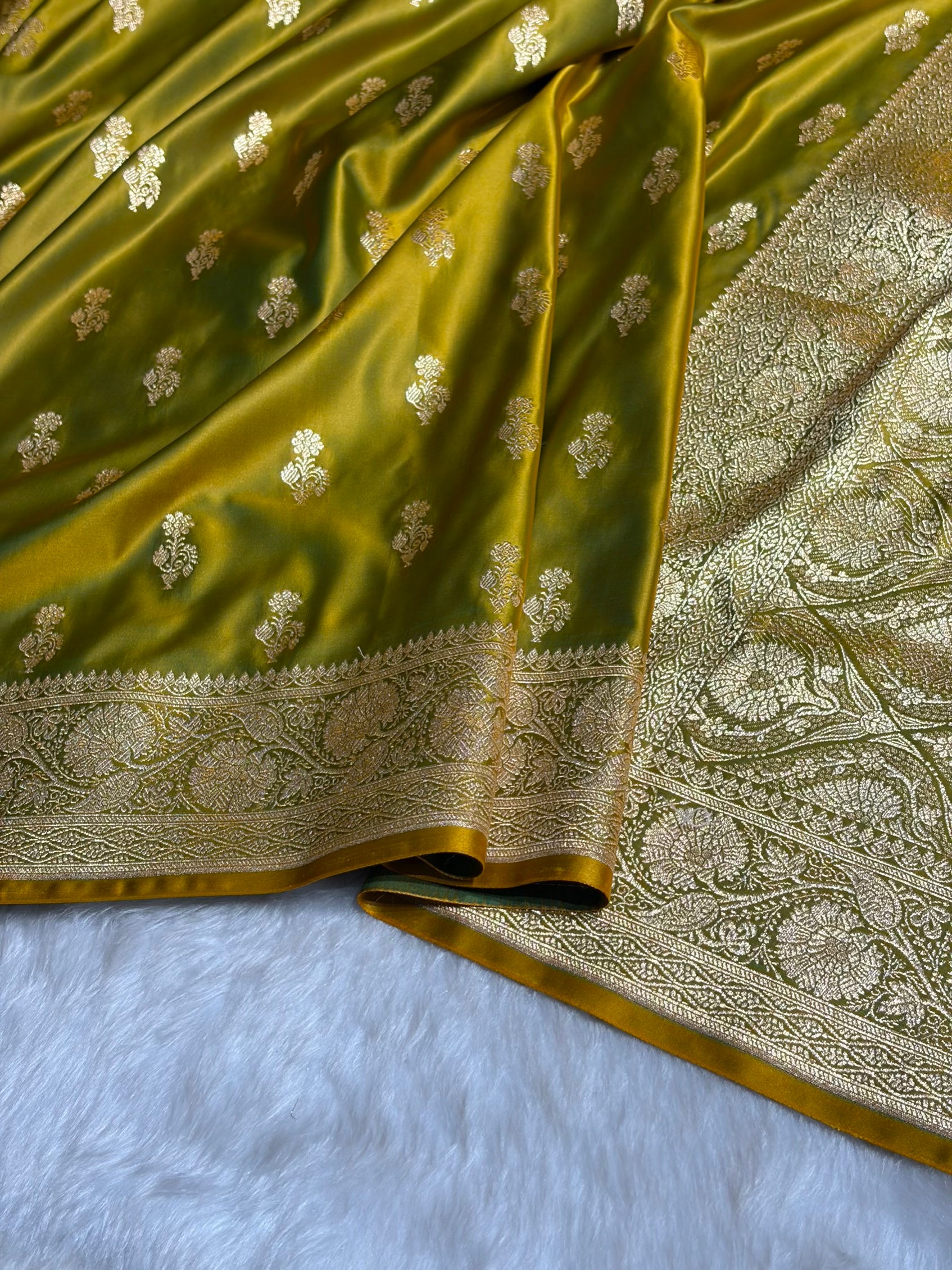 Liril Green Unique Boota Pattern Satin Katan Silk Saree SK68