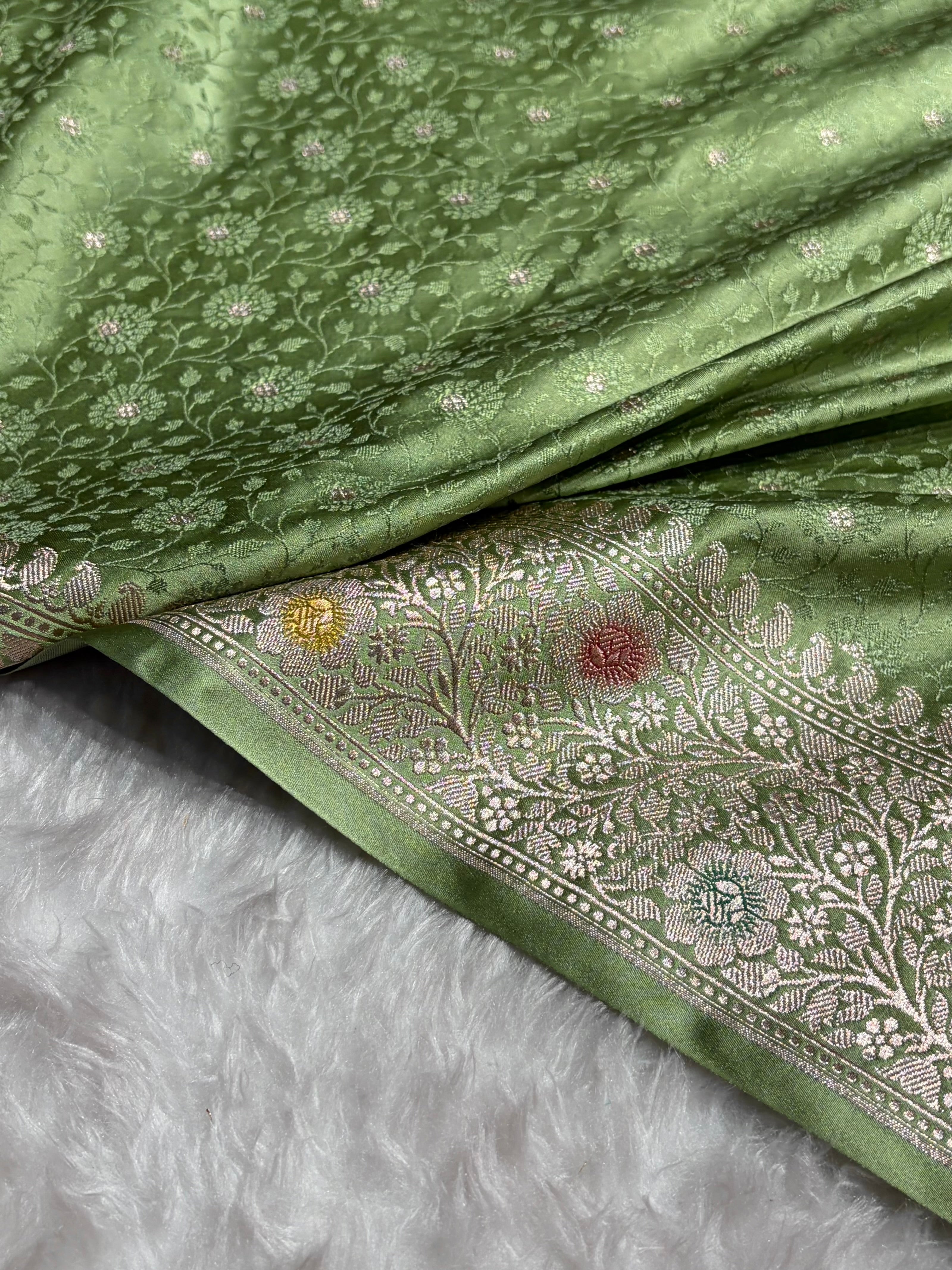 Light Green Shades Booti Minakari Tanchoi Mashru Silk Saree MS49