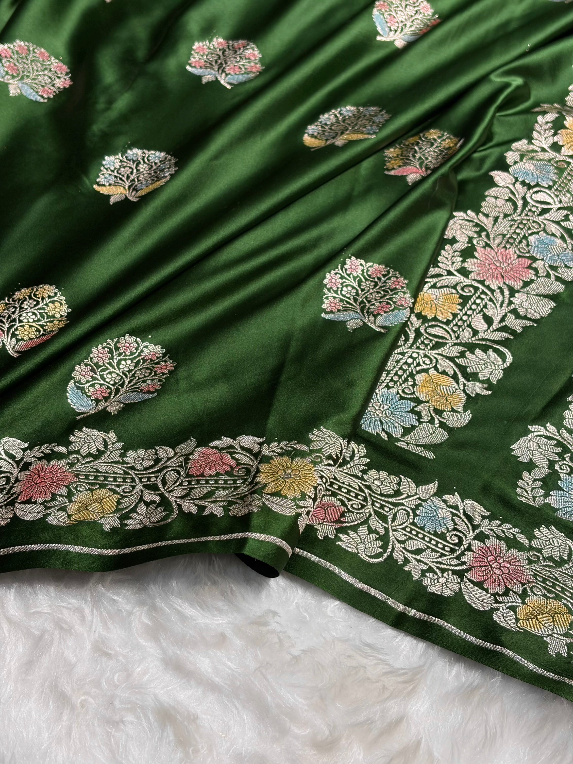 Bottle Green Mashru Silk Saree With Allover Floral Boota MS21