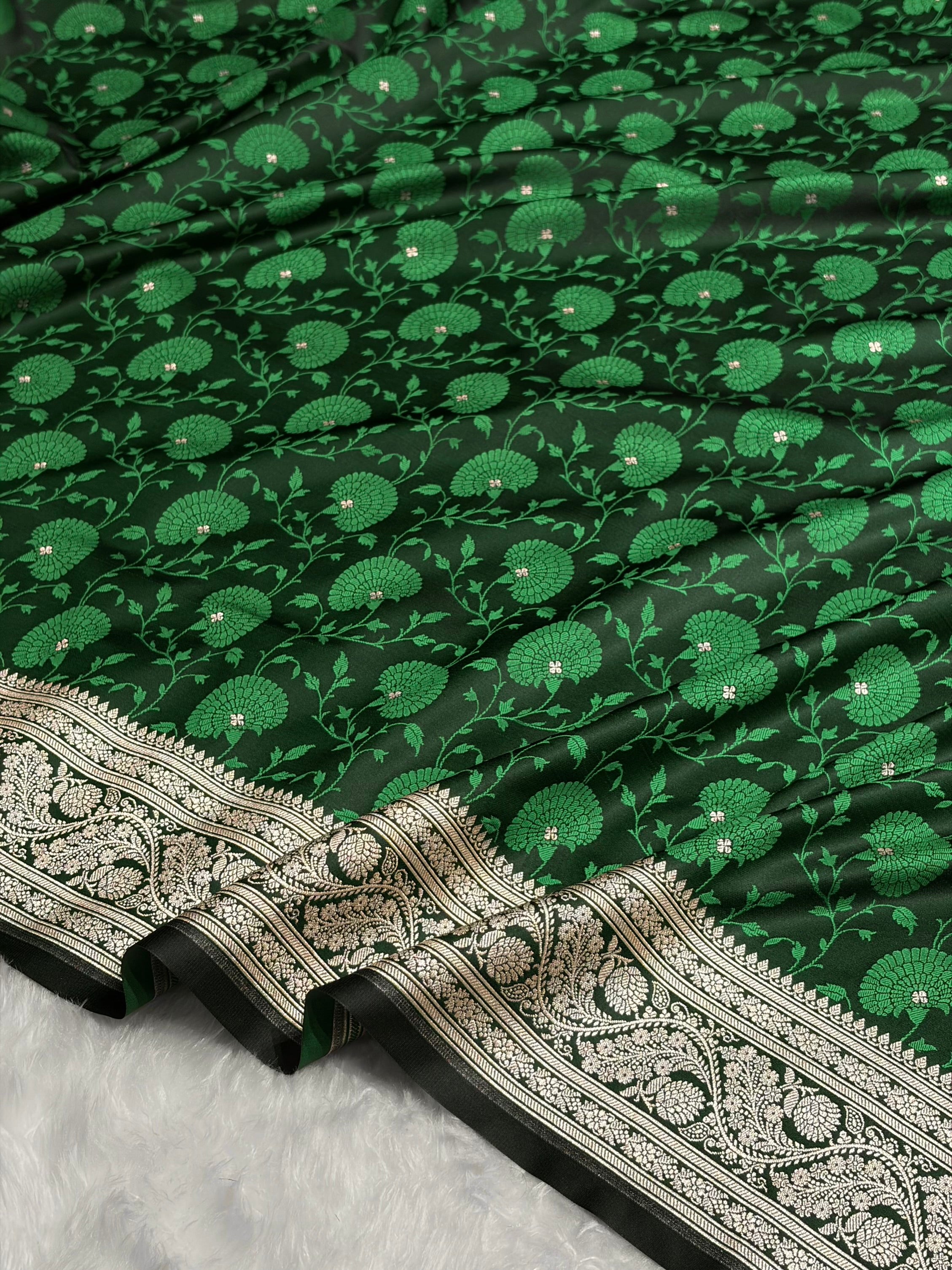 Bottle Green Shades Tanchoi Motif Mashru Silk Saree MST-11