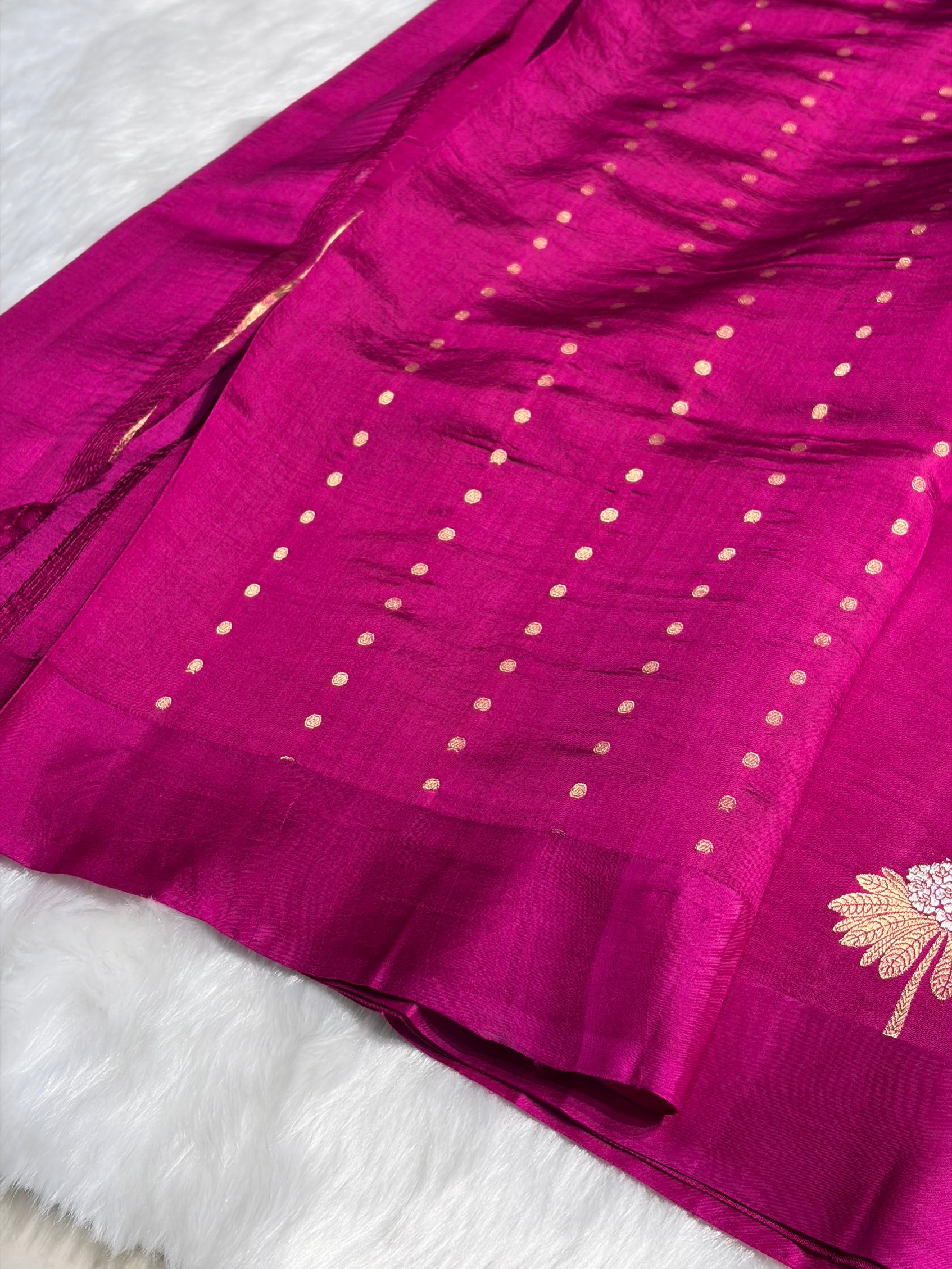Rani Shades Meena Boota Handwoven Raw Mango Silk RM-43