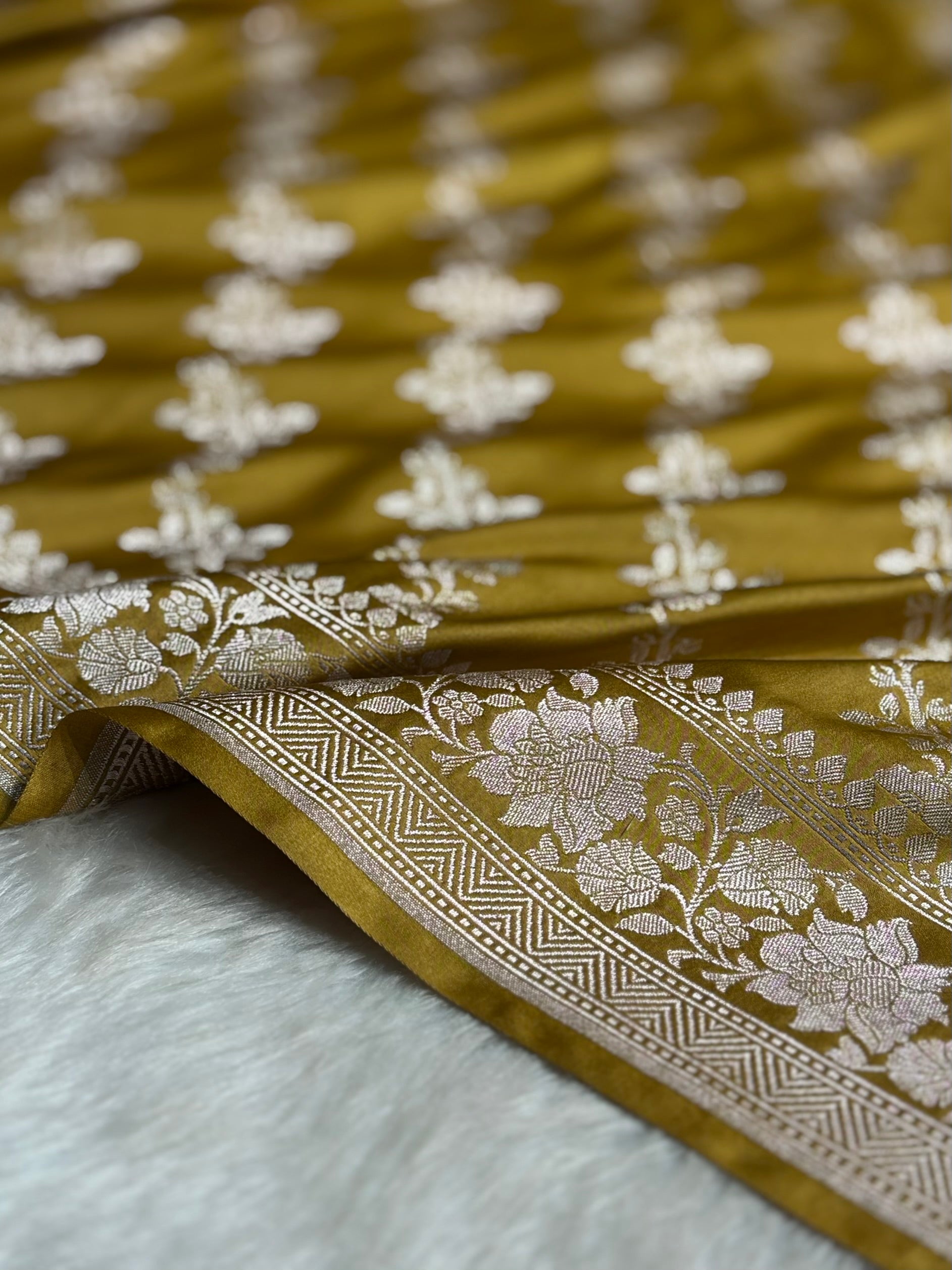 Dusty Mustard Shades Banarasi Cross Jaal Mashru Silk Saree MS18