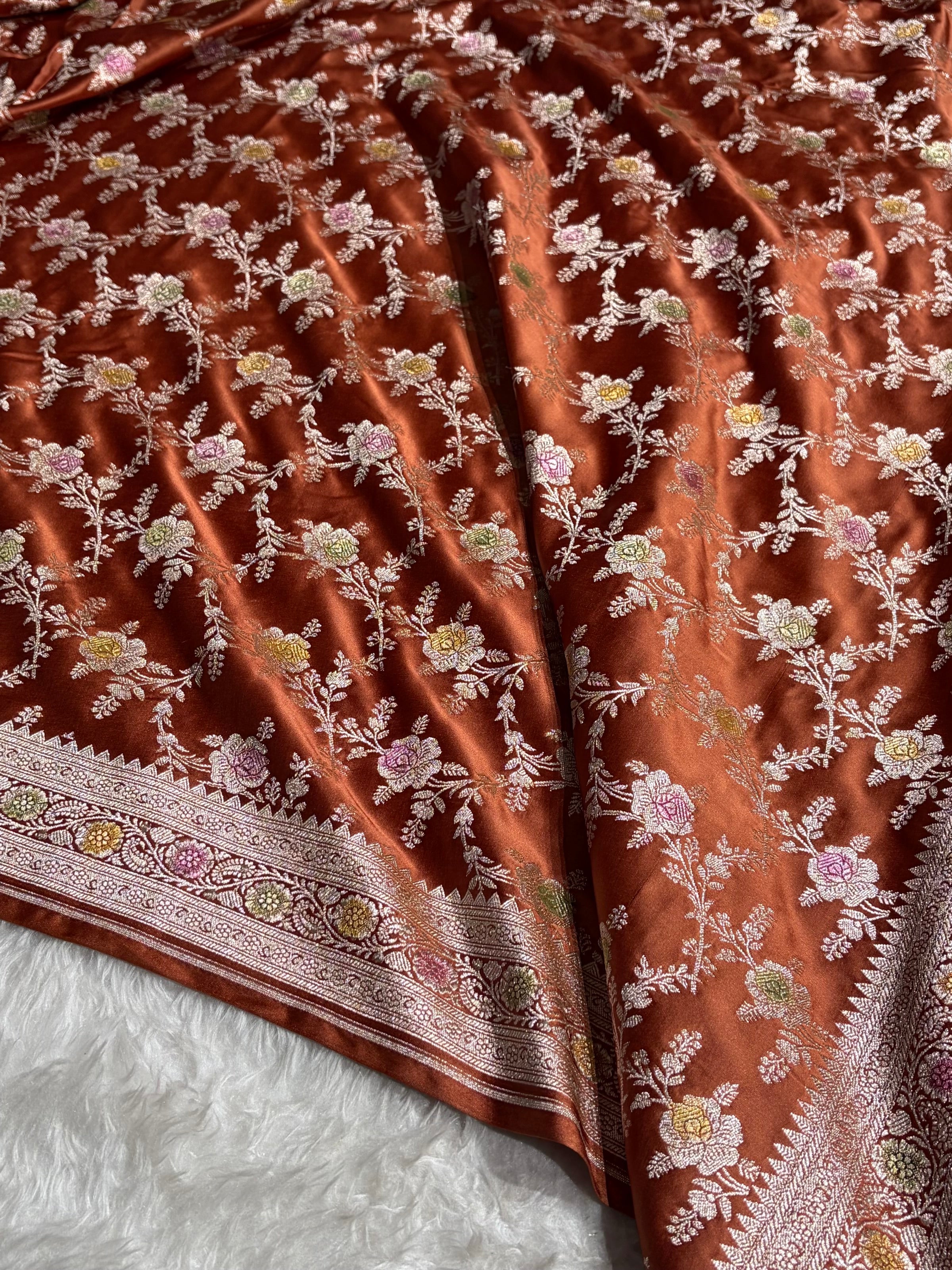 Rust Brown Shades Banarasi Minakari Floral Jaal Mashru Silk Saree MCS28