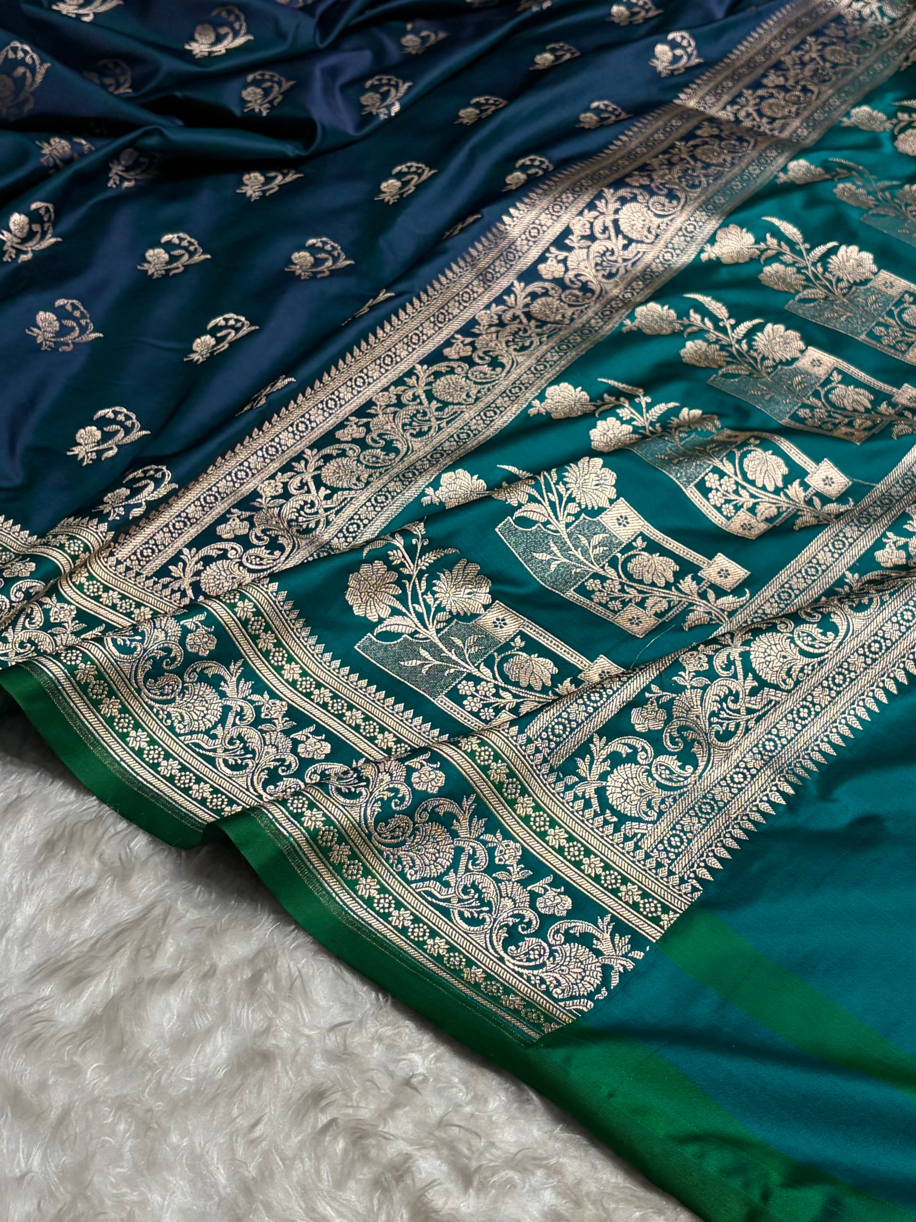Banarasi Contrast Peacock With Rama Floral Border Mashru Silk Saree MSM-100