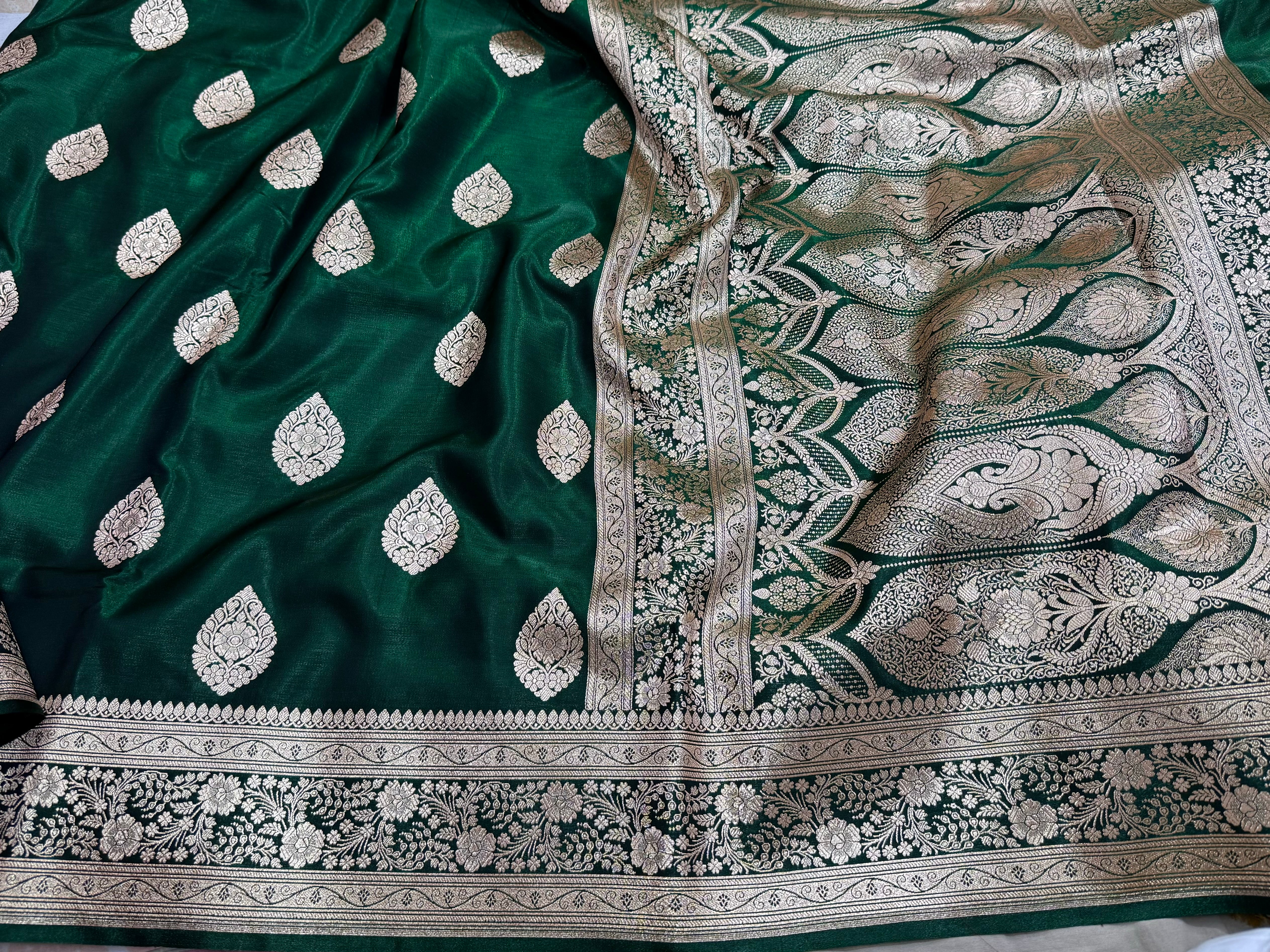 Ultra Light Weight Satin Silk Bottle Green Boota SS05