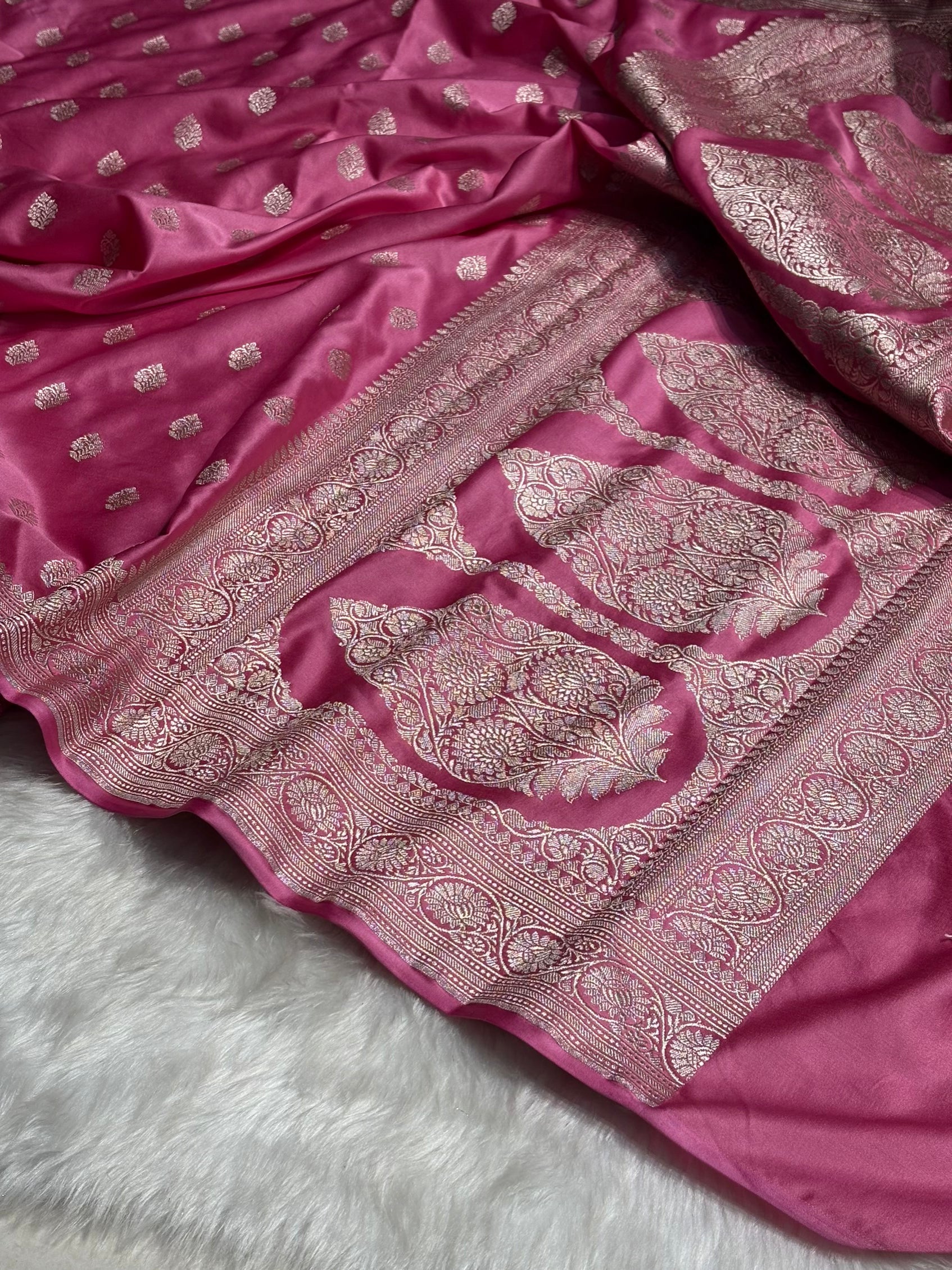 Blush Pink Shade Boota Mashru Silk Saree MS17