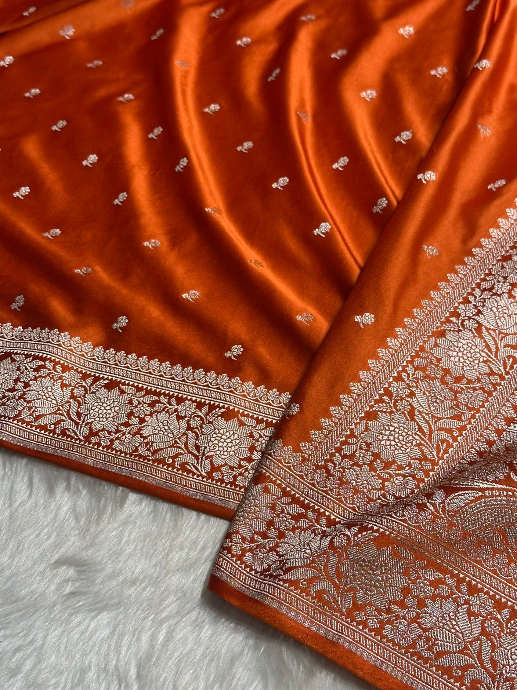 Rust Orange Shades Booti Mashru Silk Saree MS67