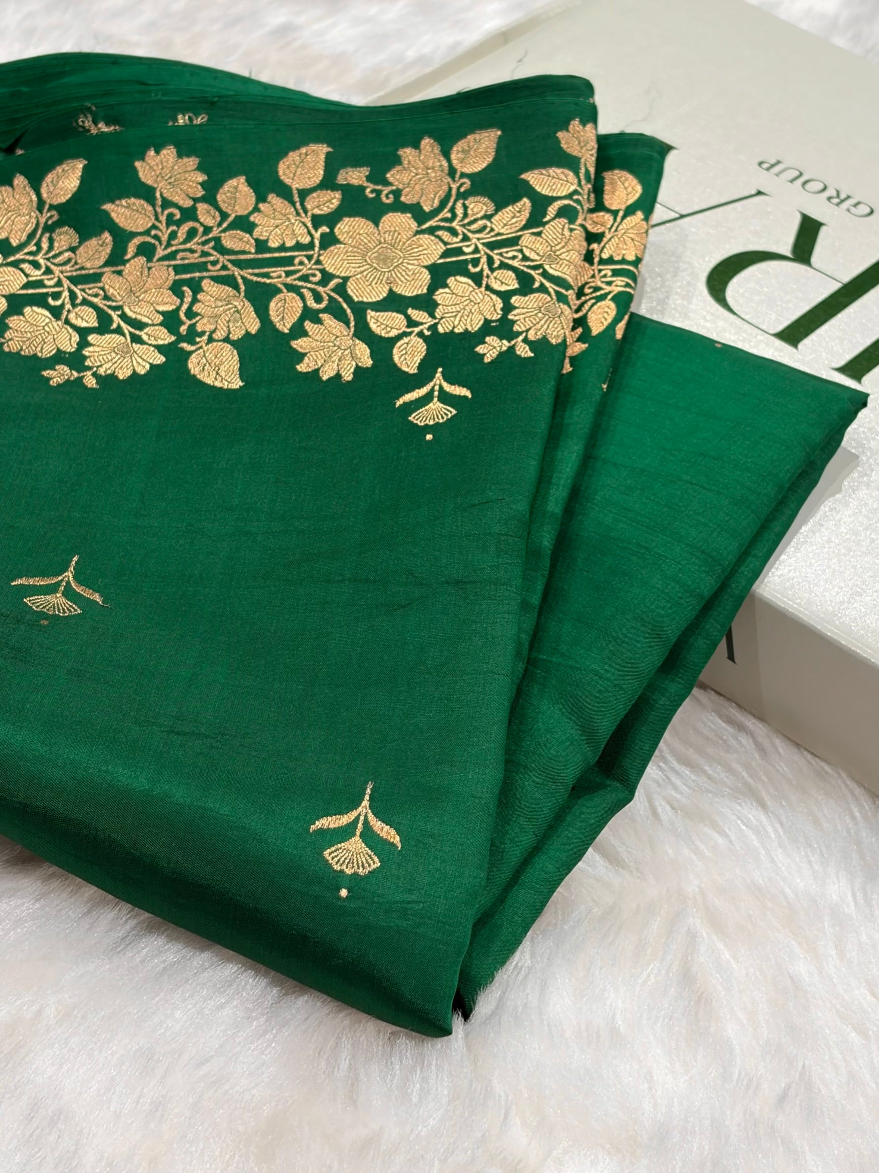 Banarasi Bottle Green Shades Boota Handwoven Pure Paper Silk RM-80