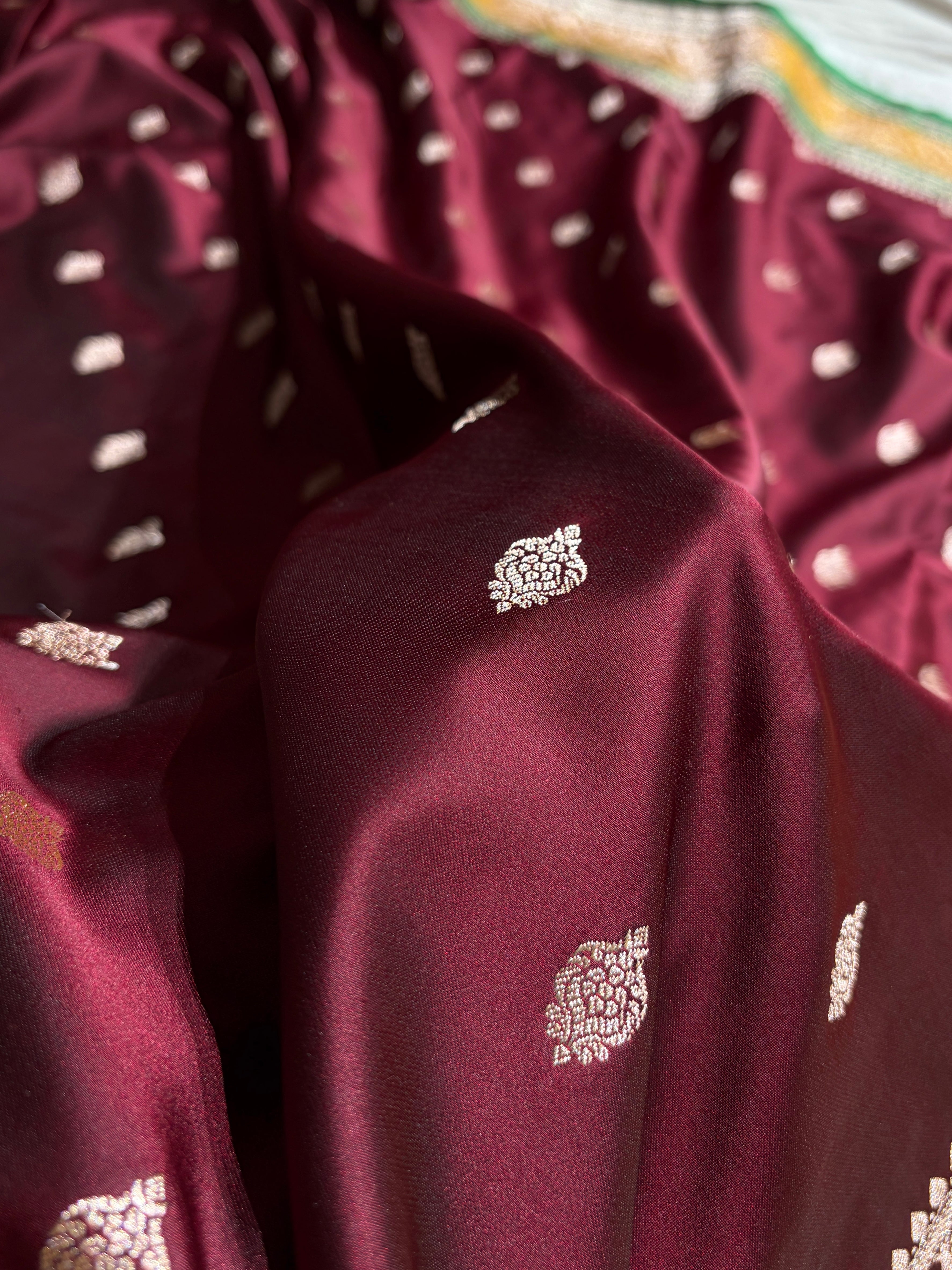 Banarasi Chocolate With Contrast Liril Green Floral Border Mashru Silk Saree MSM-101