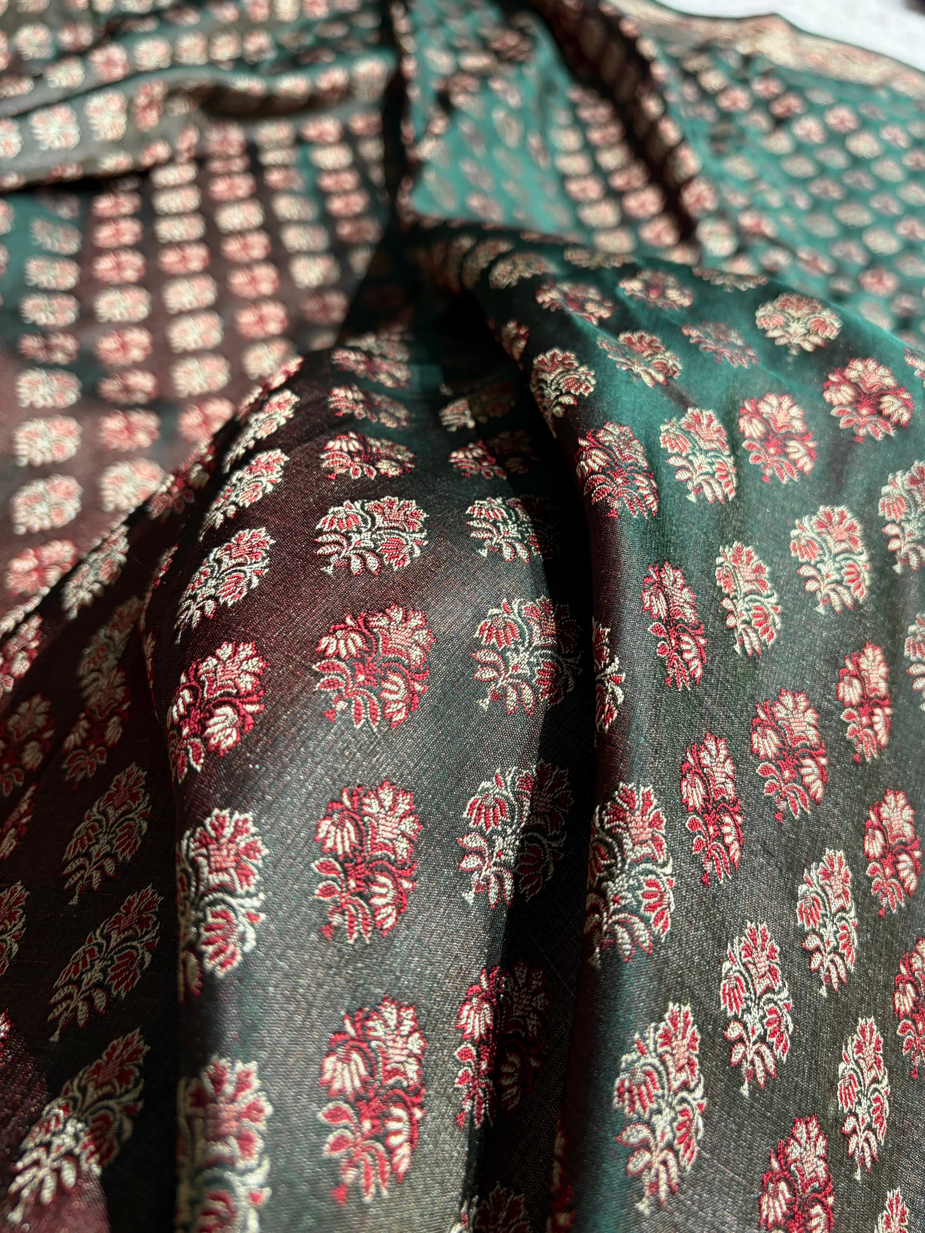 Dark Bottle Green Jamawar Tanchoi Jaal Katan Silk Saree SKTM-21