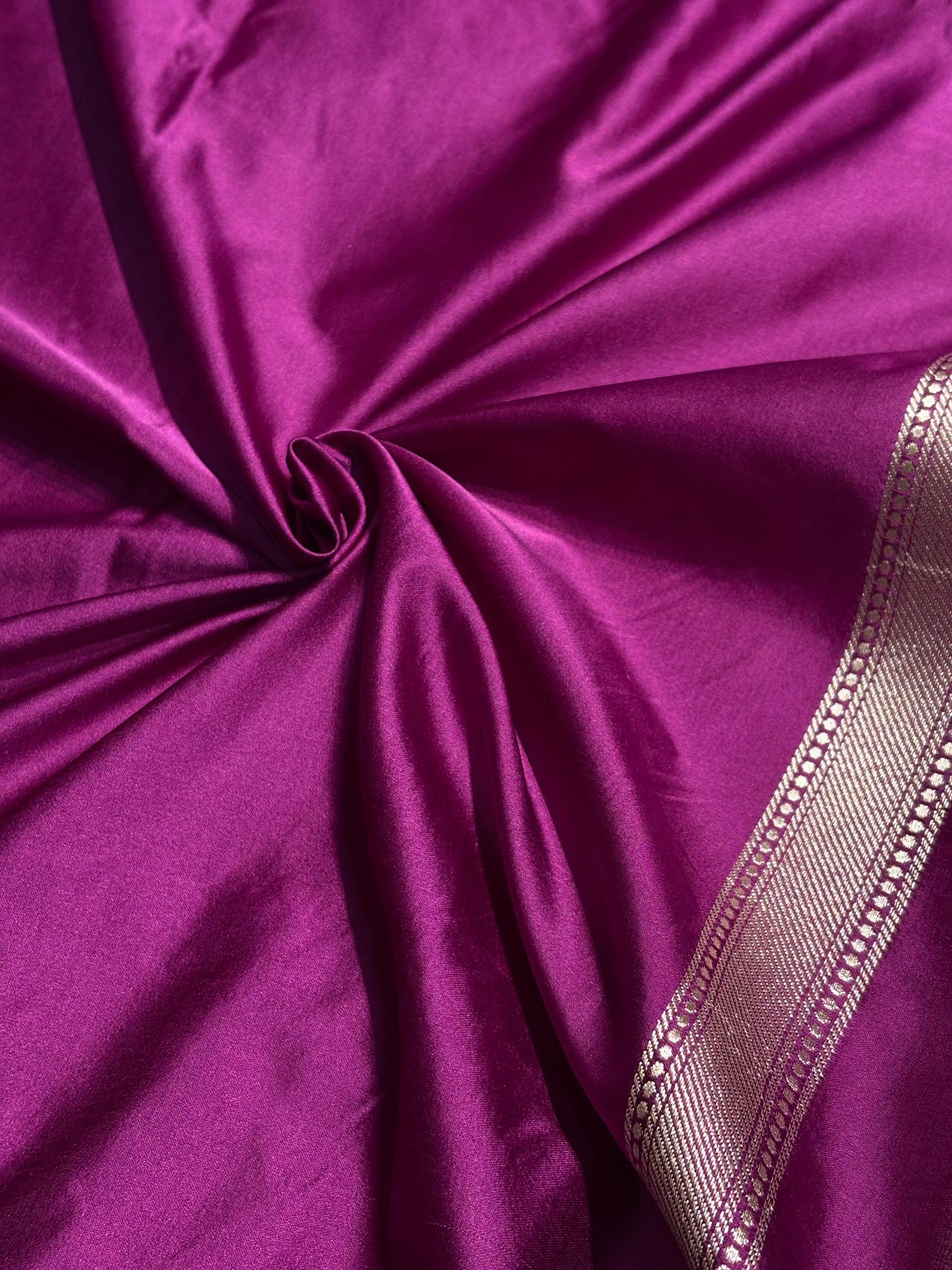 Wine Shades Scallop Mashru Silk Saree MS60