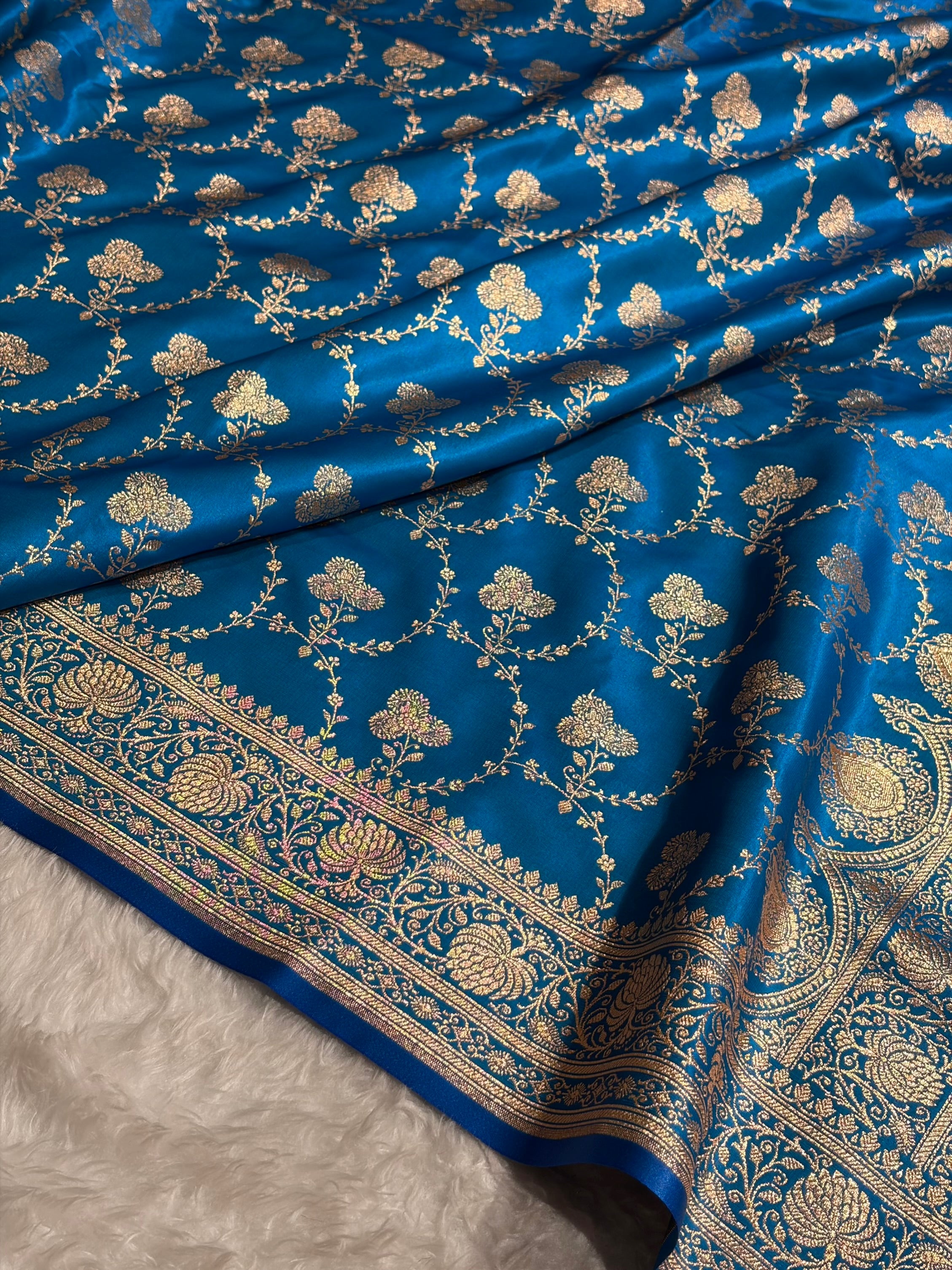 Satin Silk Saree Jaal in Firozi Shades SS23