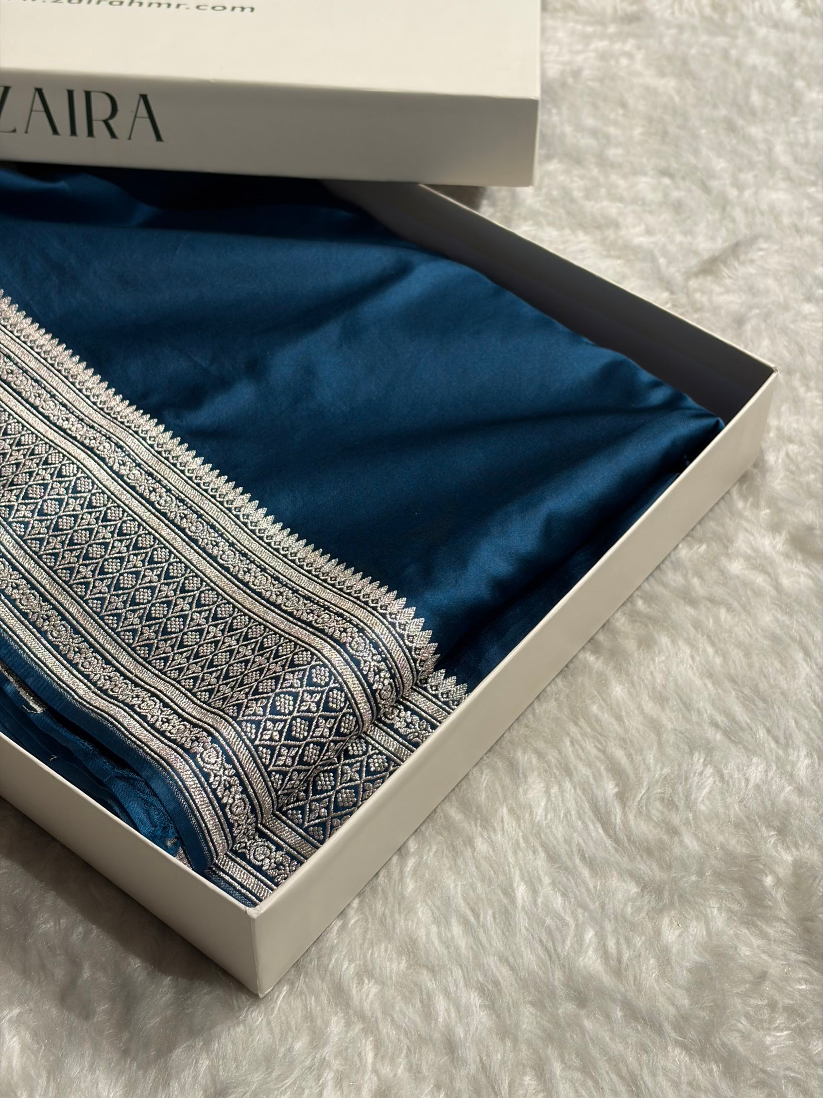 Banarasi Plain German Blue Shades With Minakari Pallu Mashru Silk Saree MCS82