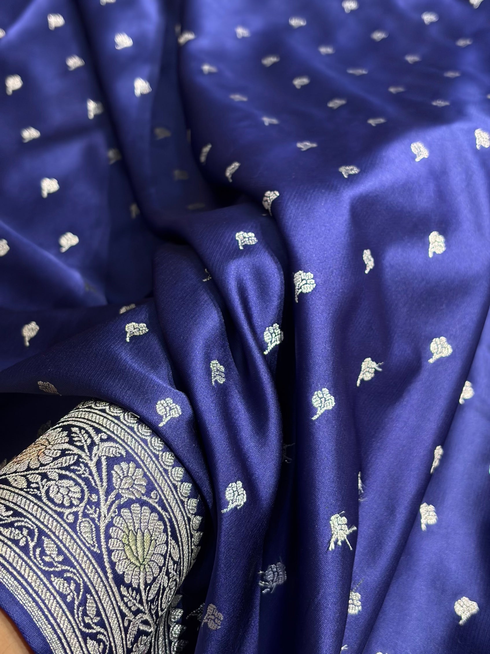 Royal Blue Shade With Booti Pattern Mashru Silk Saree