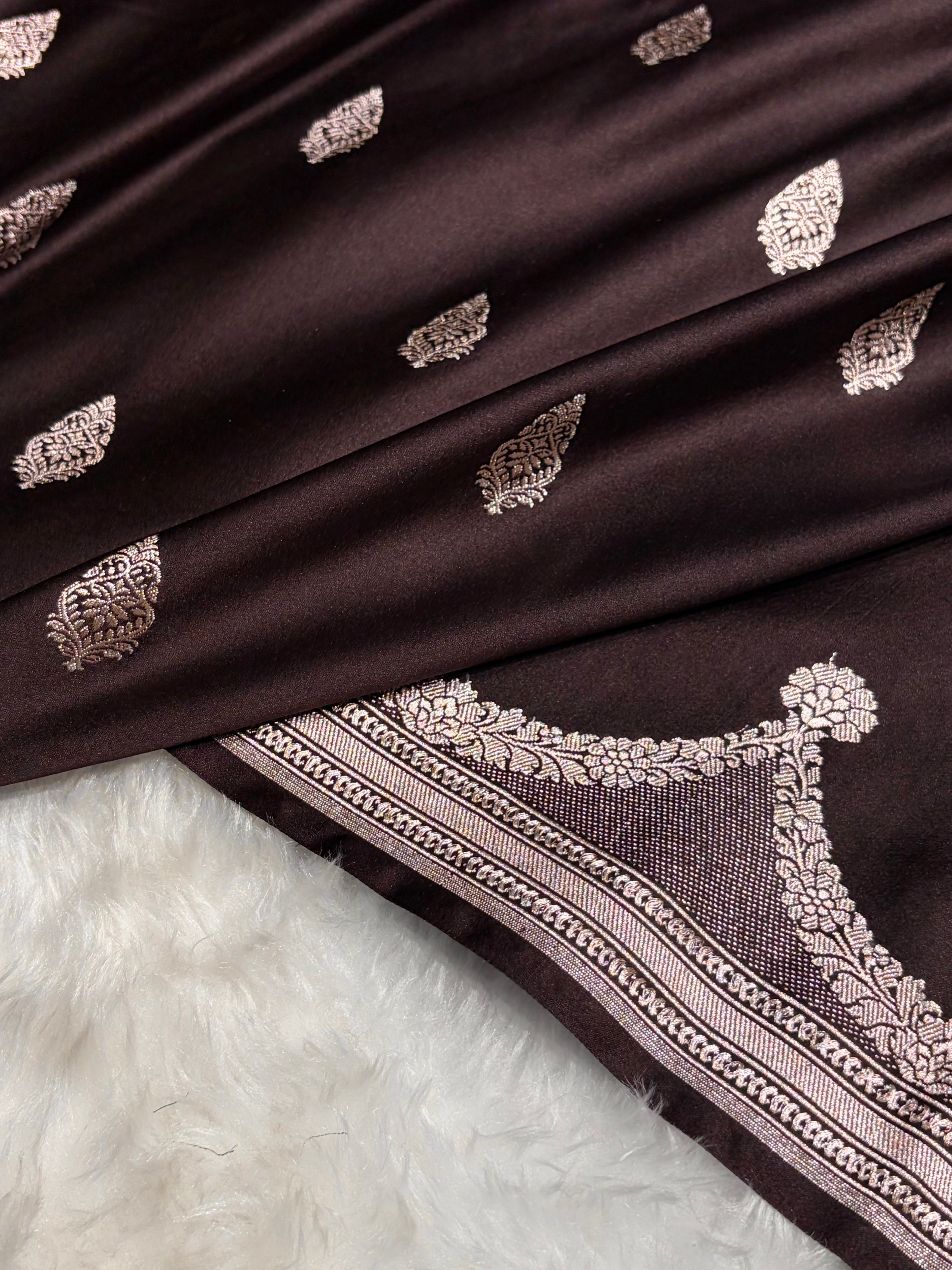 Dark Chocolate Shades Scallop Mashru Silk Saree MS20