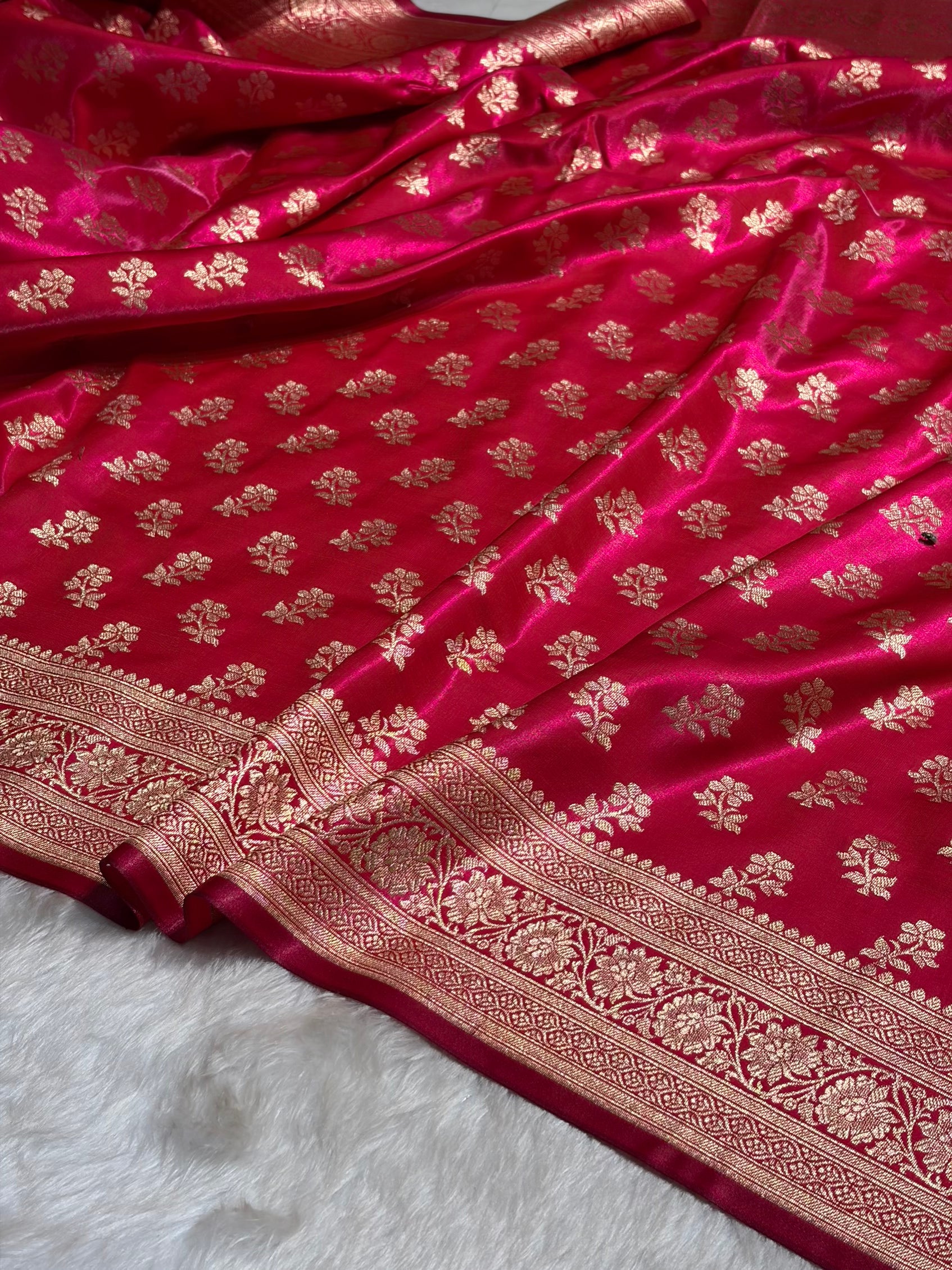 Rani Shades Banarasi Satin Silk Saree SS34