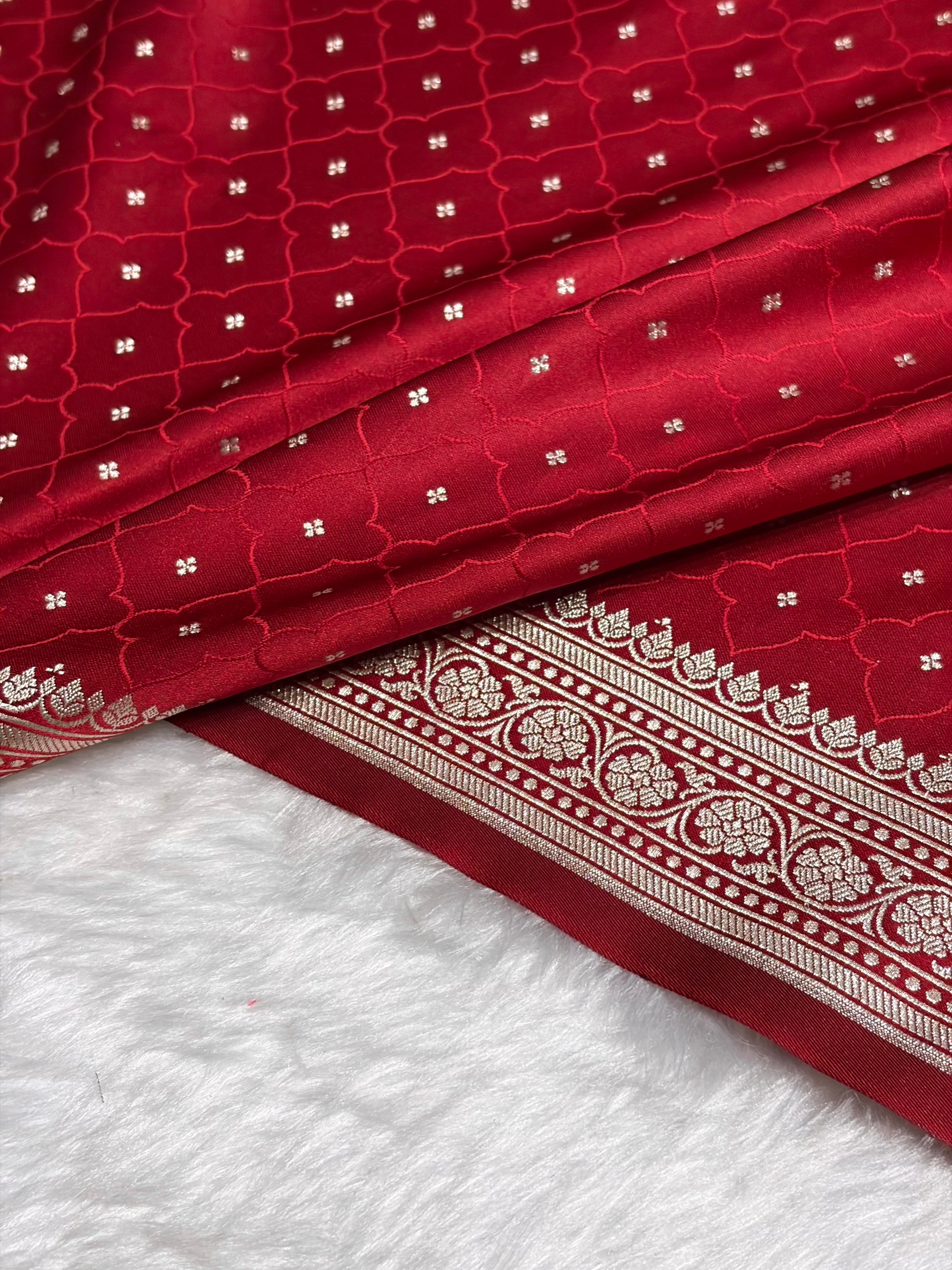 Maroon Shades Tanchoi Motif Mashru Silk Saree MST-13