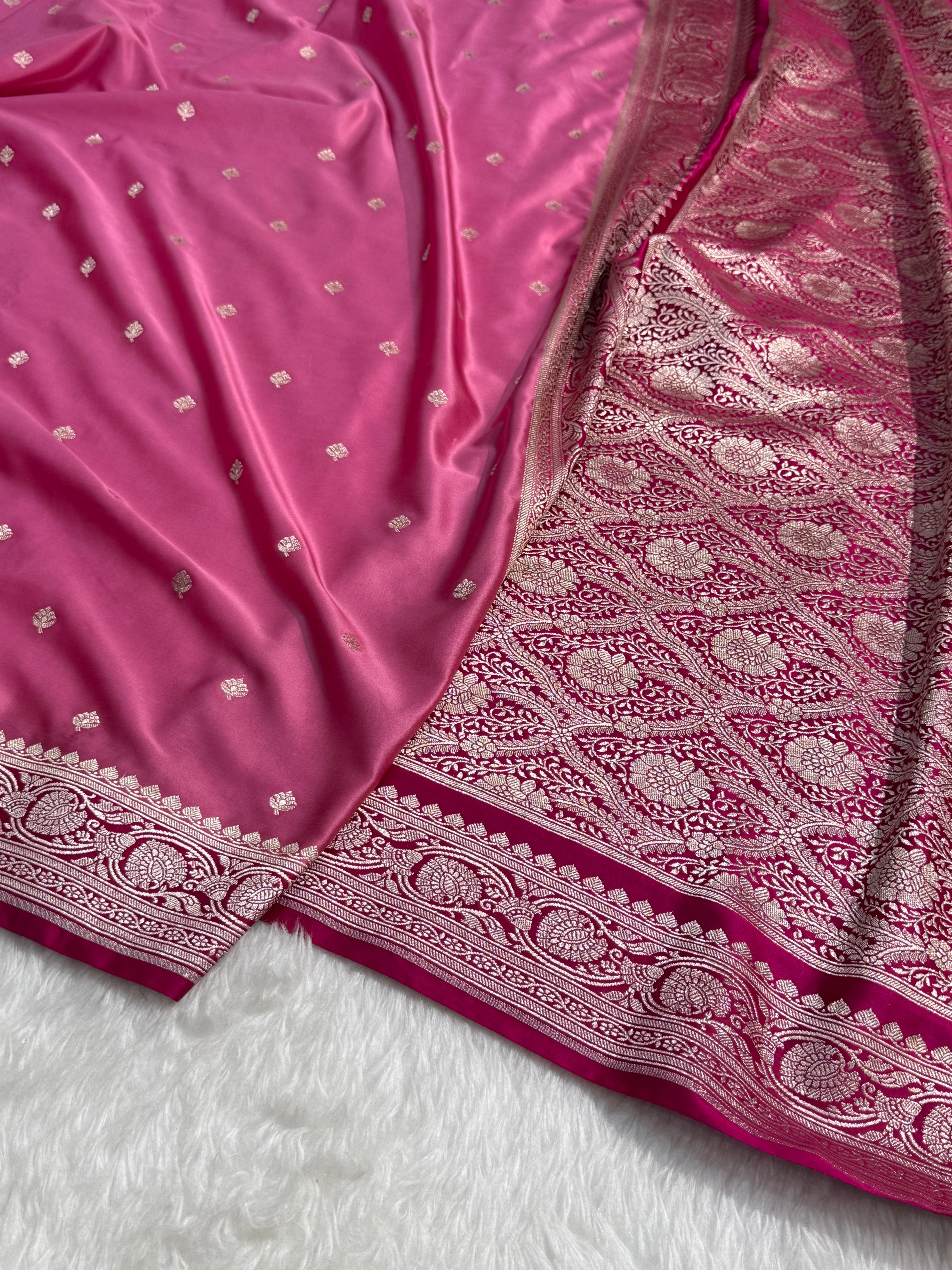 Banarasi Booti Motif In Baby Pink Mashru Silk Saree