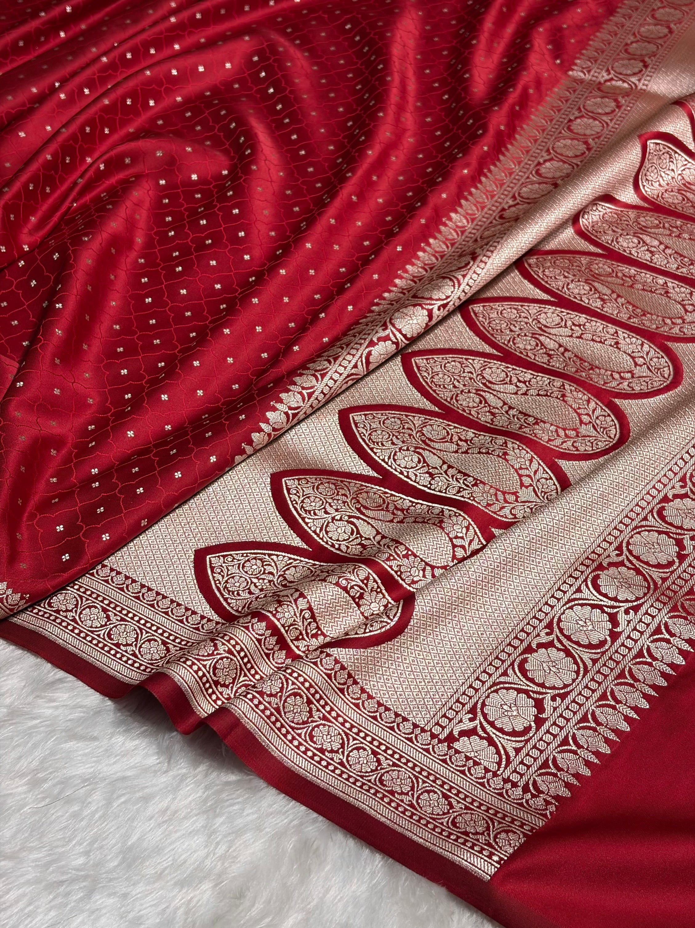 Maroon Shades Tanchoi Motif Mashru Silk Saree MST-13