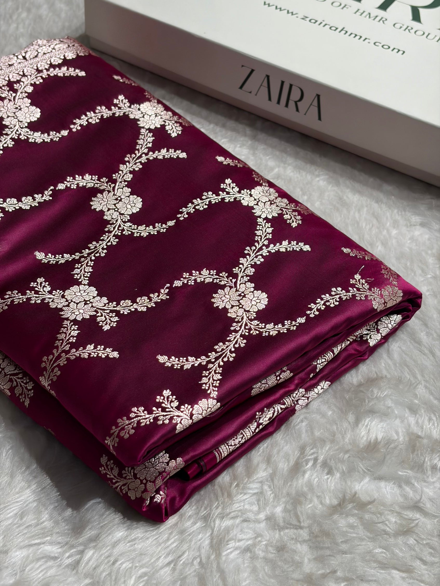 Wine Shades Banarasi With Floral Border Mashru Silk Saree MSM-127