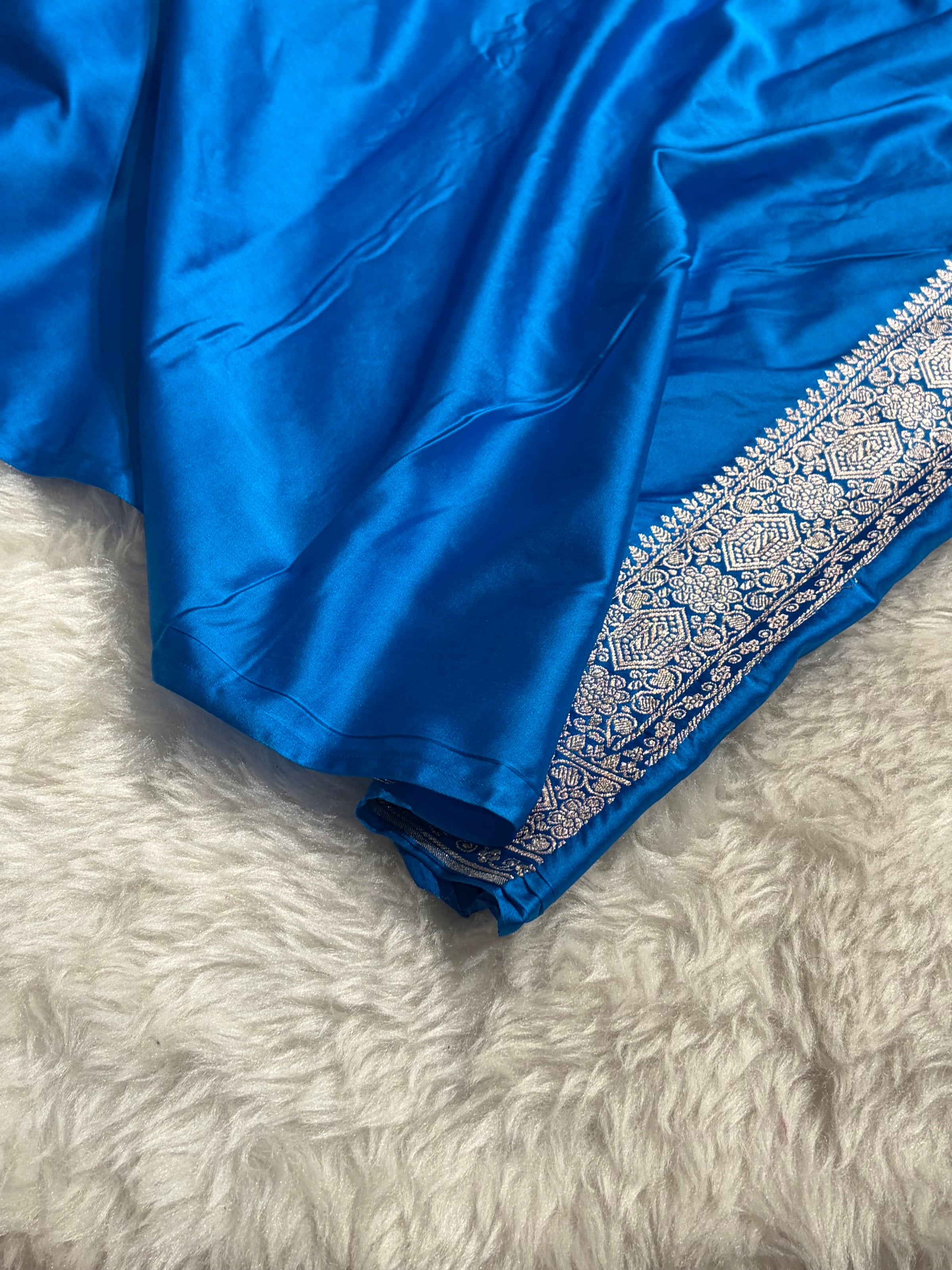 Banarasi Firozi Shades Floral Mashru Silk Saree MS92
