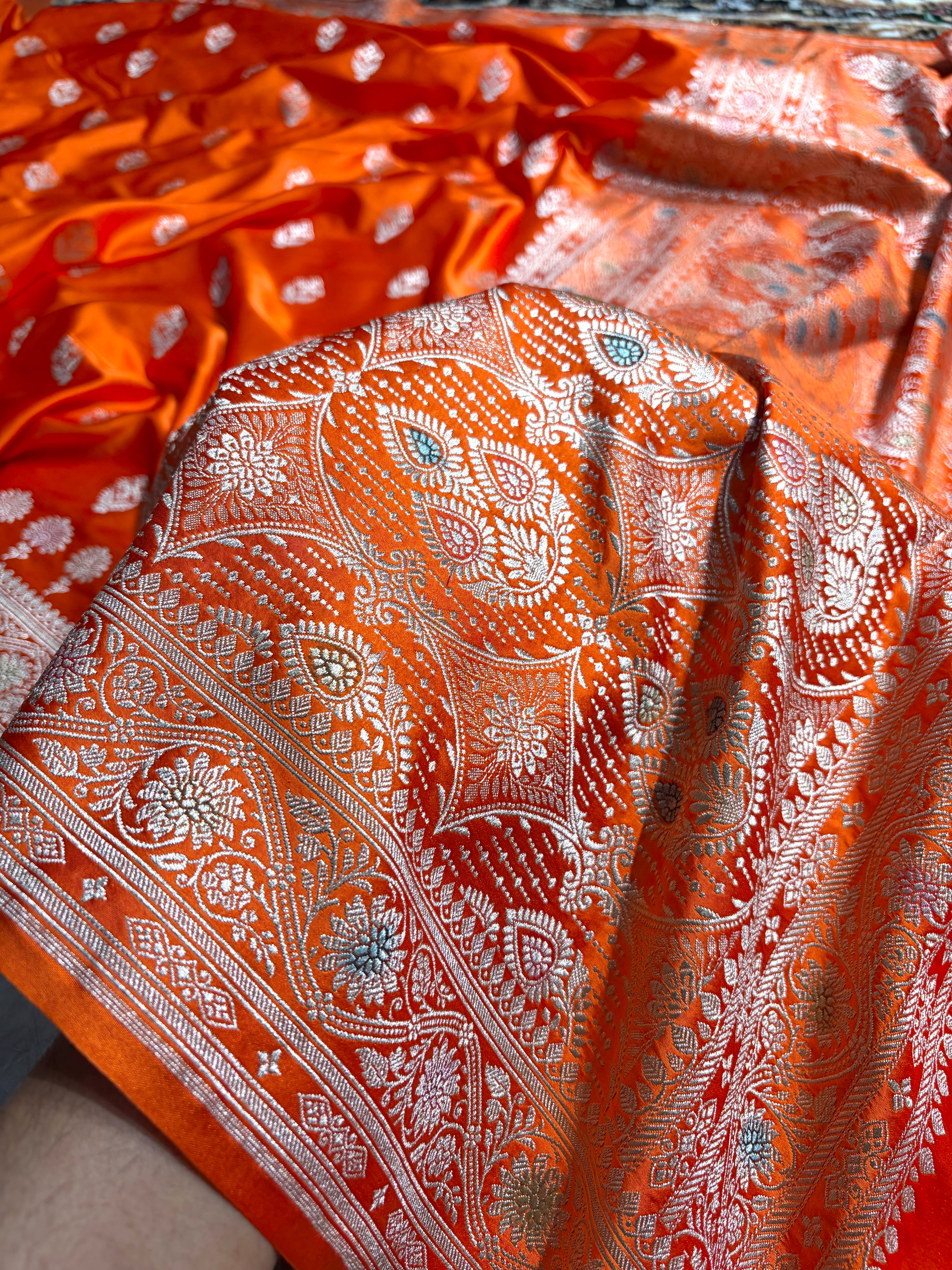 Orange Shades Bananasi Minakari Floral Border Boota Mashru Silk Saree MS66