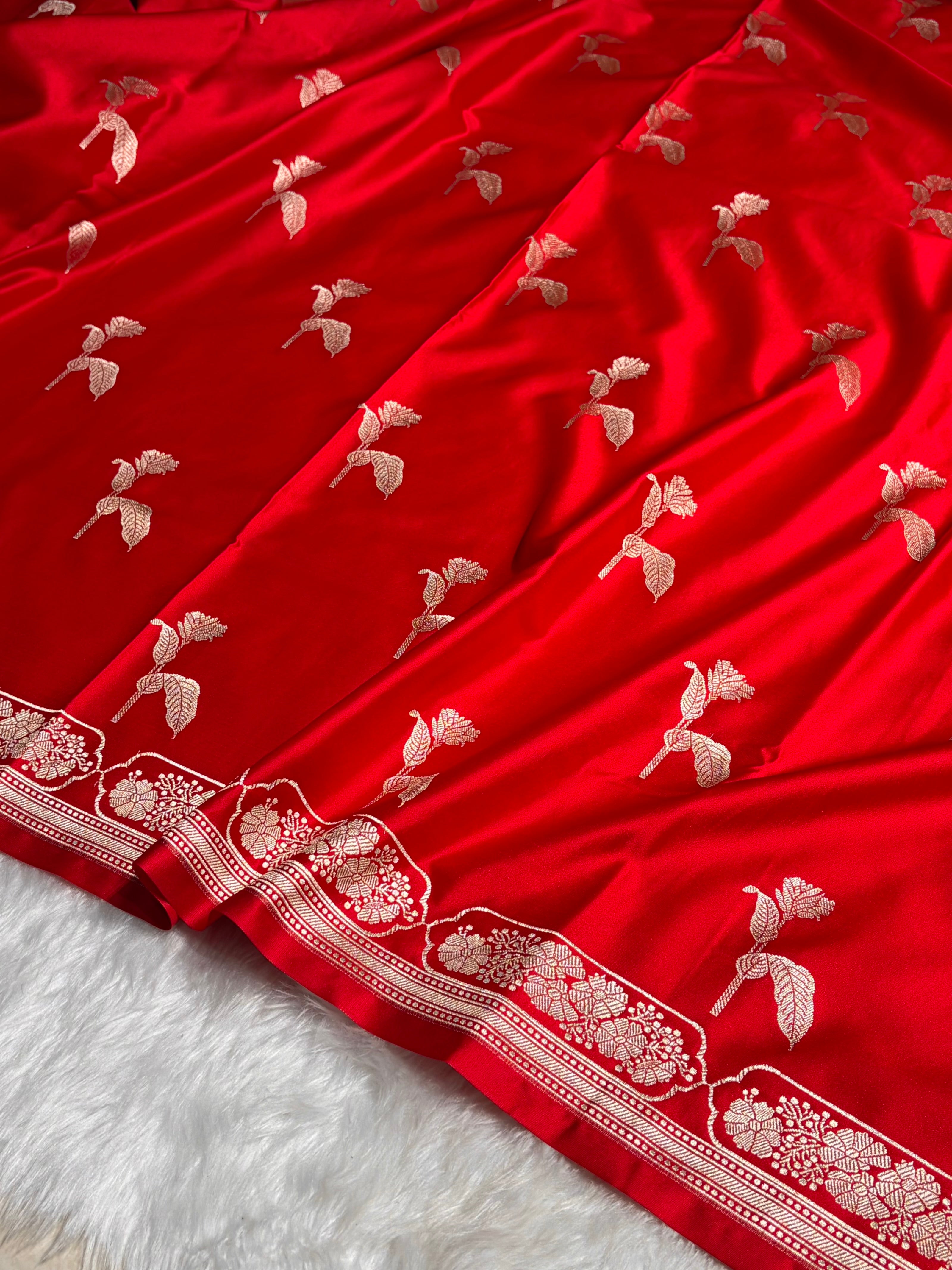 Red Boota With Floral Border Mashru Silk Saree MSM-93