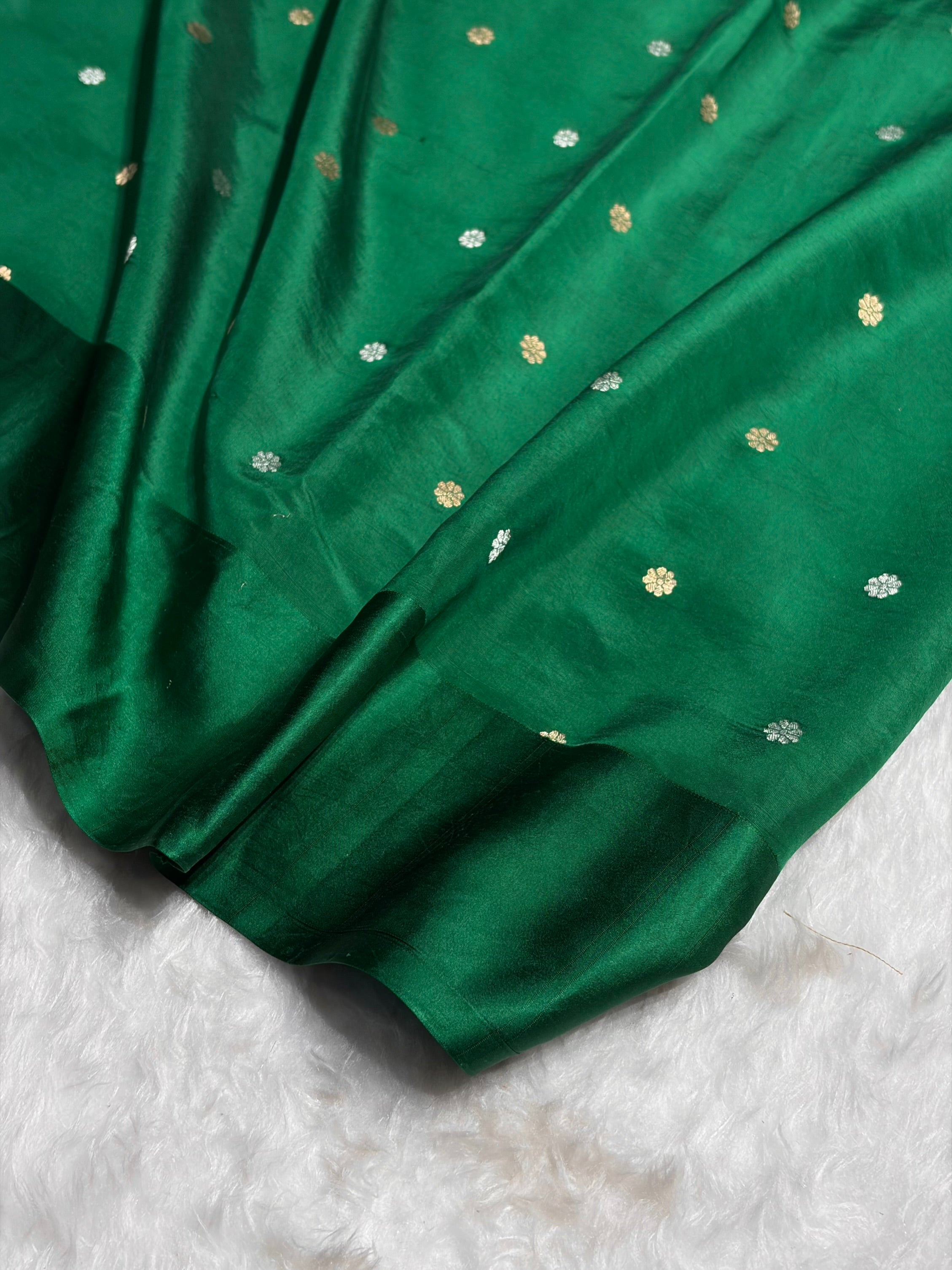 Bottle Green Shade Handwoven Kaduwa Pure Katan Raw Mango Silk RM-05