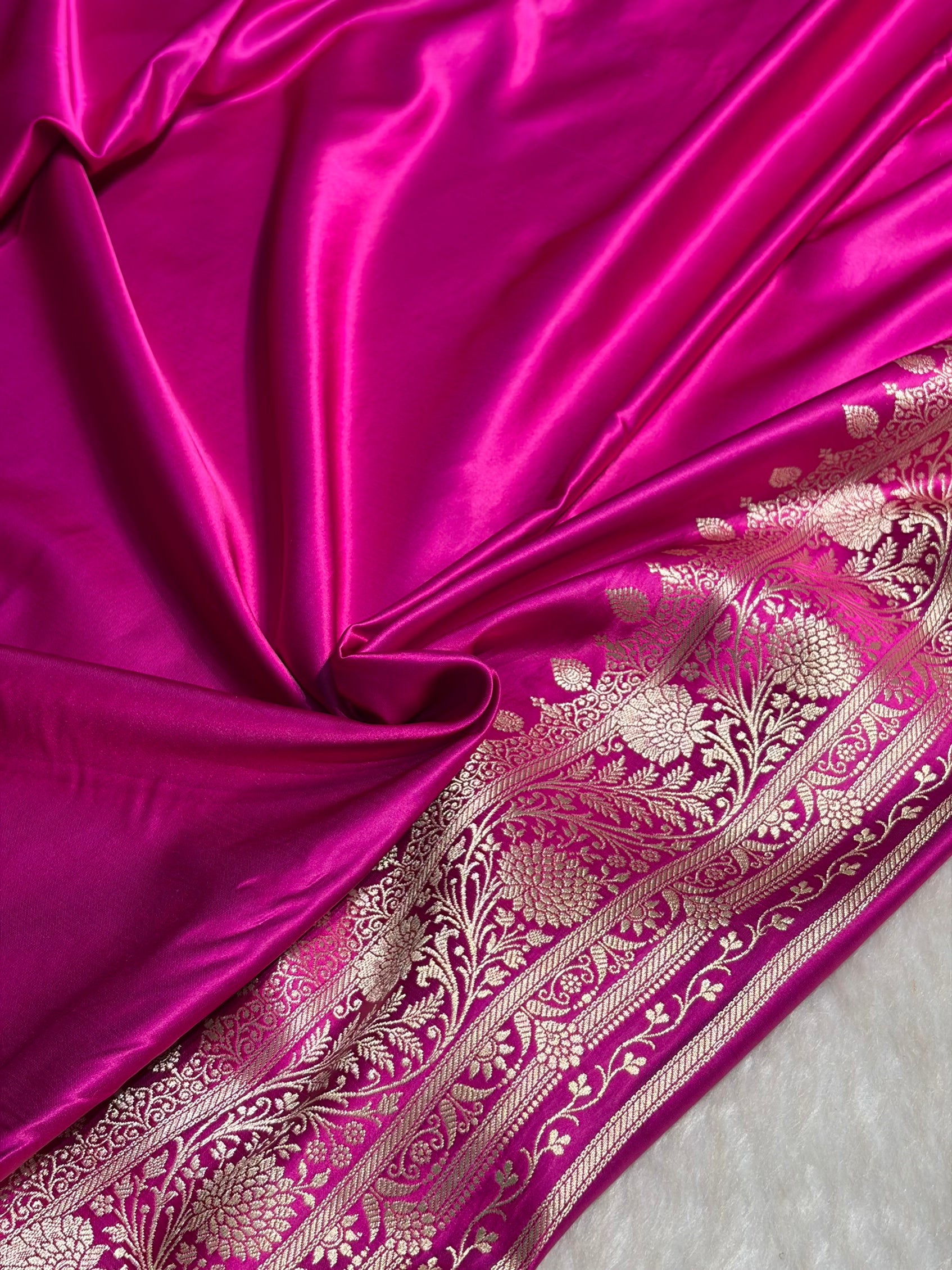 Rani Cross & Booti Banarasi Katan Silk Saree SK24