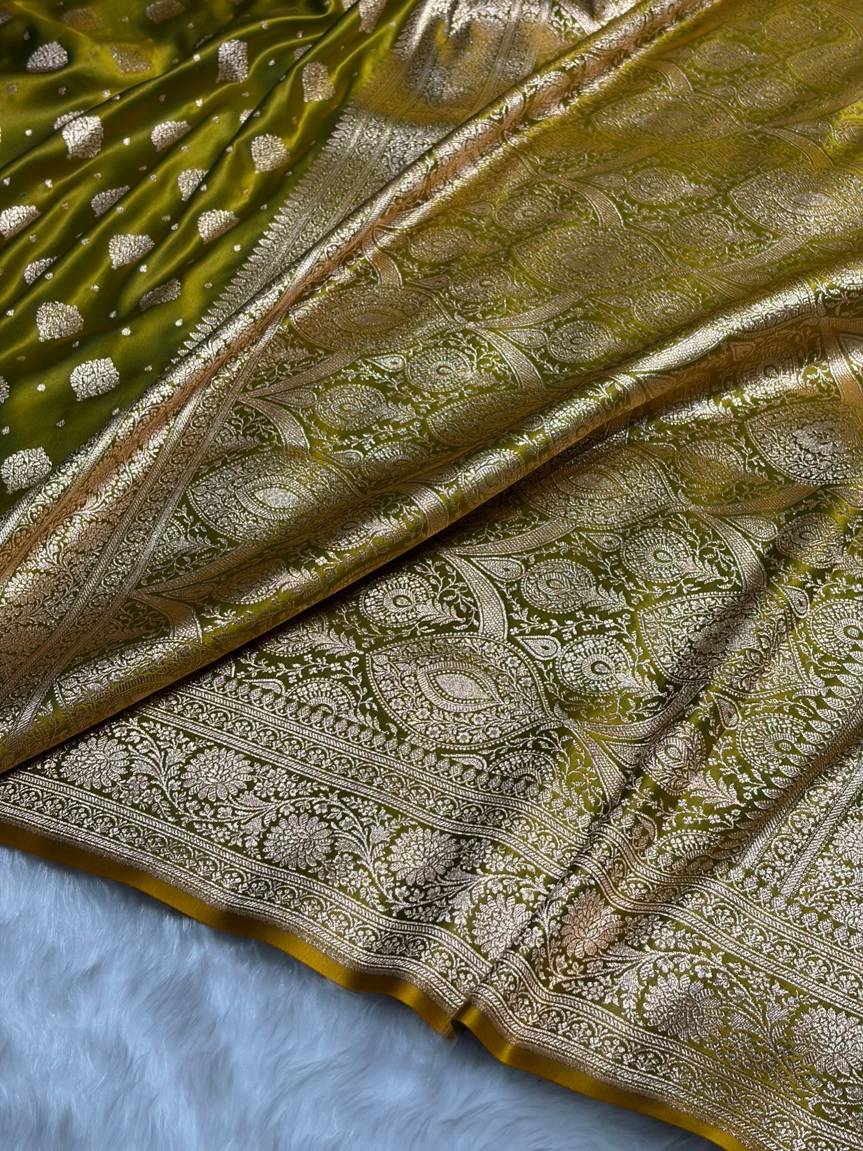 Liril Mehendi Unique Boota Pattern Satin Katan Silk Saree SK69