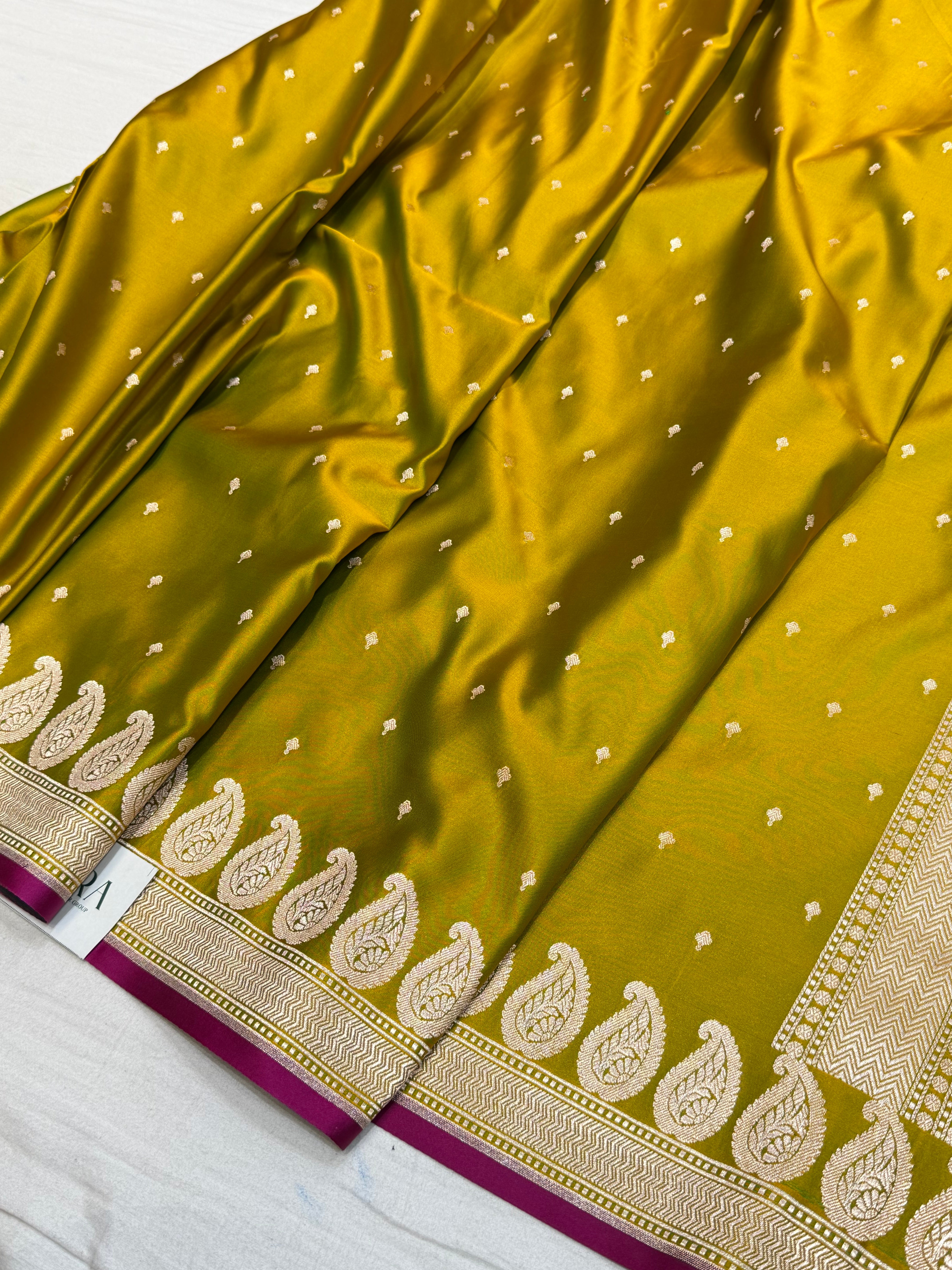 Mehendi Green Mashru Silk Saree for Festive Seasons