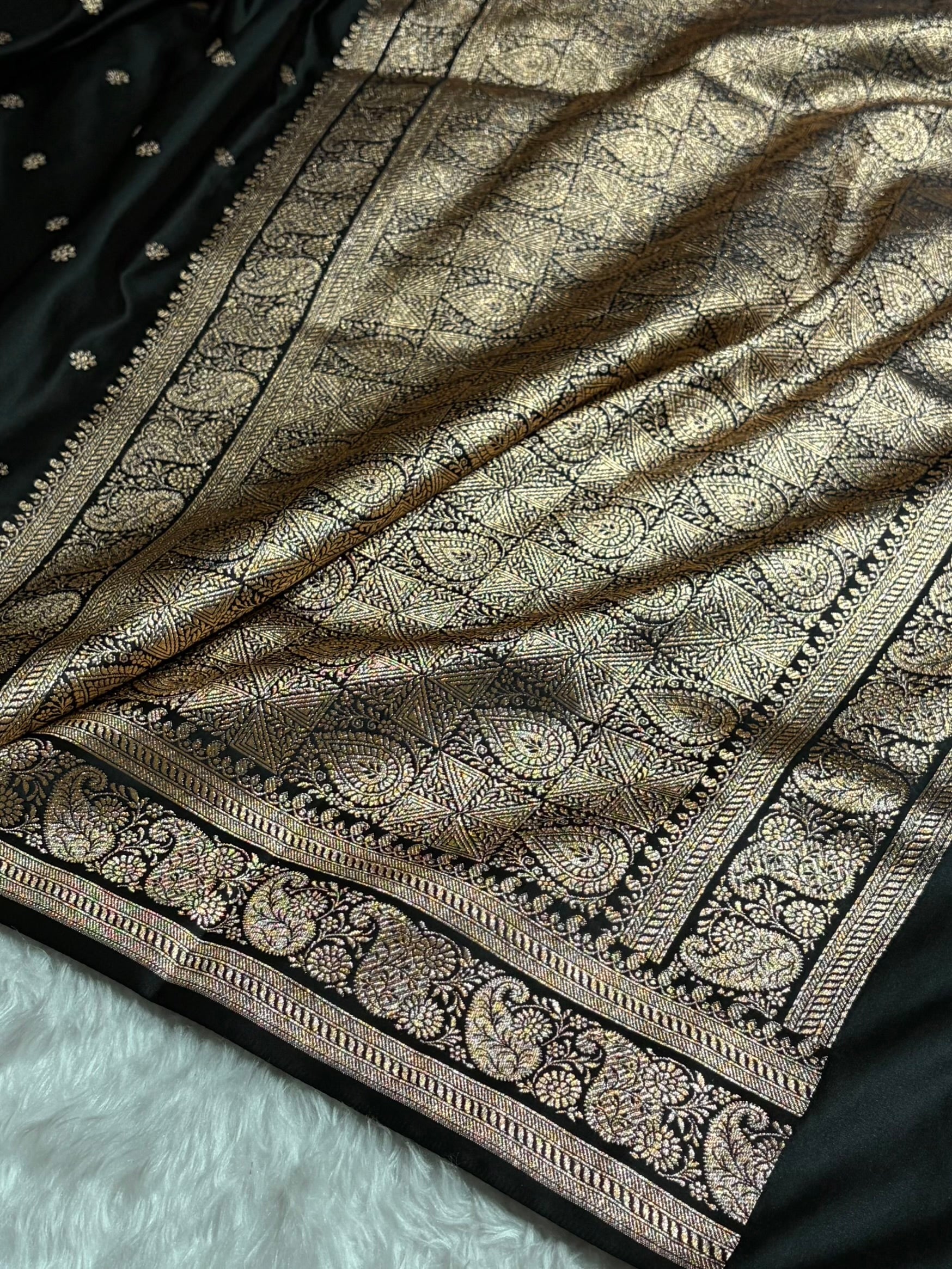 Banarasi Satin Katan Saree With Boota Pattern in Black Shades SK127