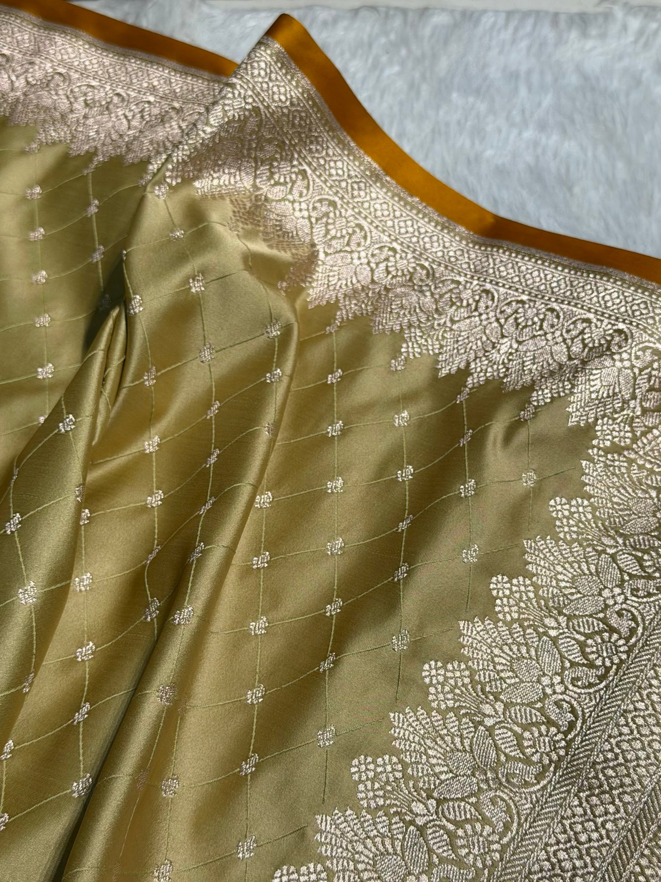 Banarasi Tusser Shades Tanchoi Motif Mashru Silk Saree MST-09