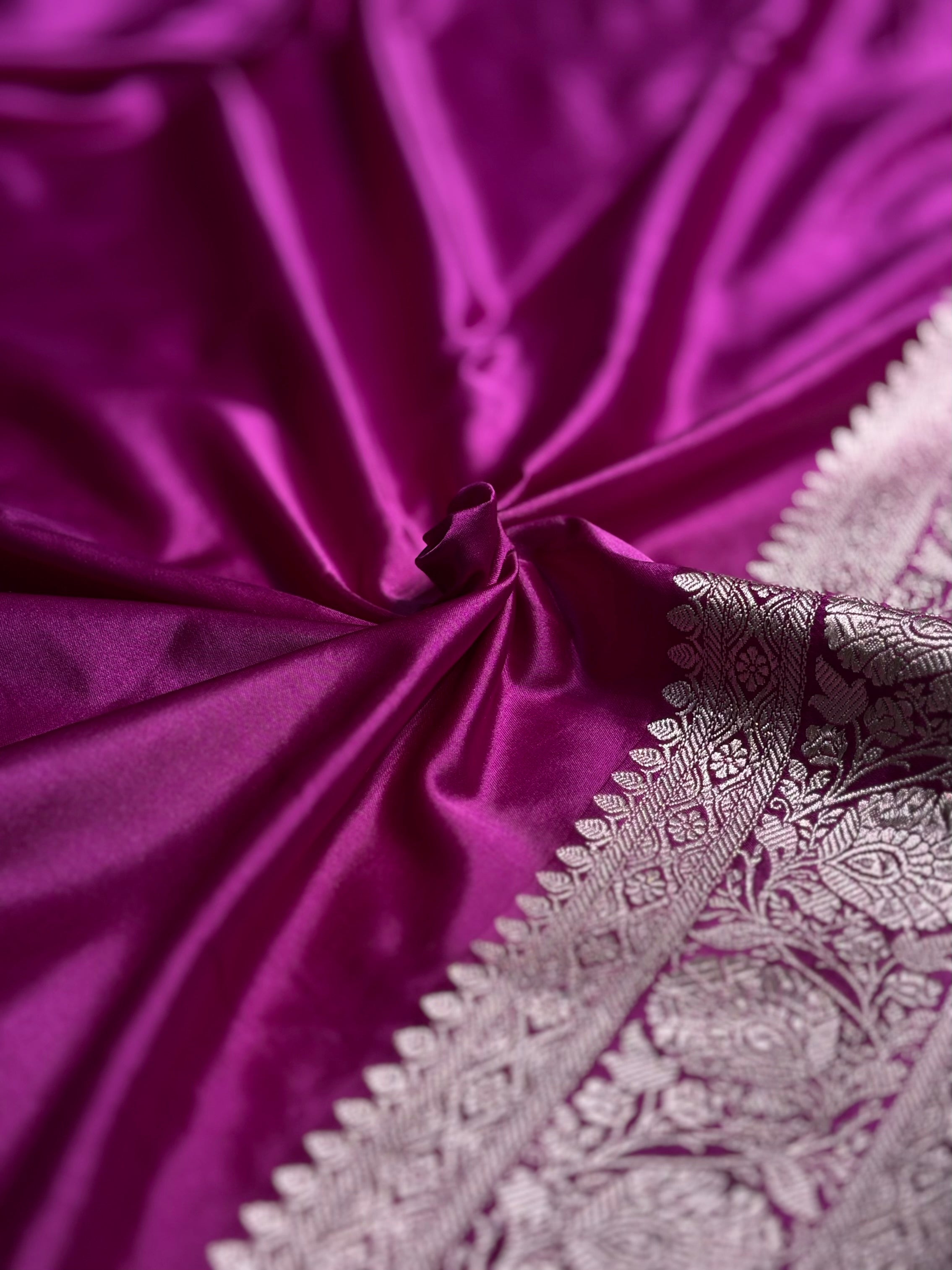 Wine Shade Booti Mashru Silk Saree MS38