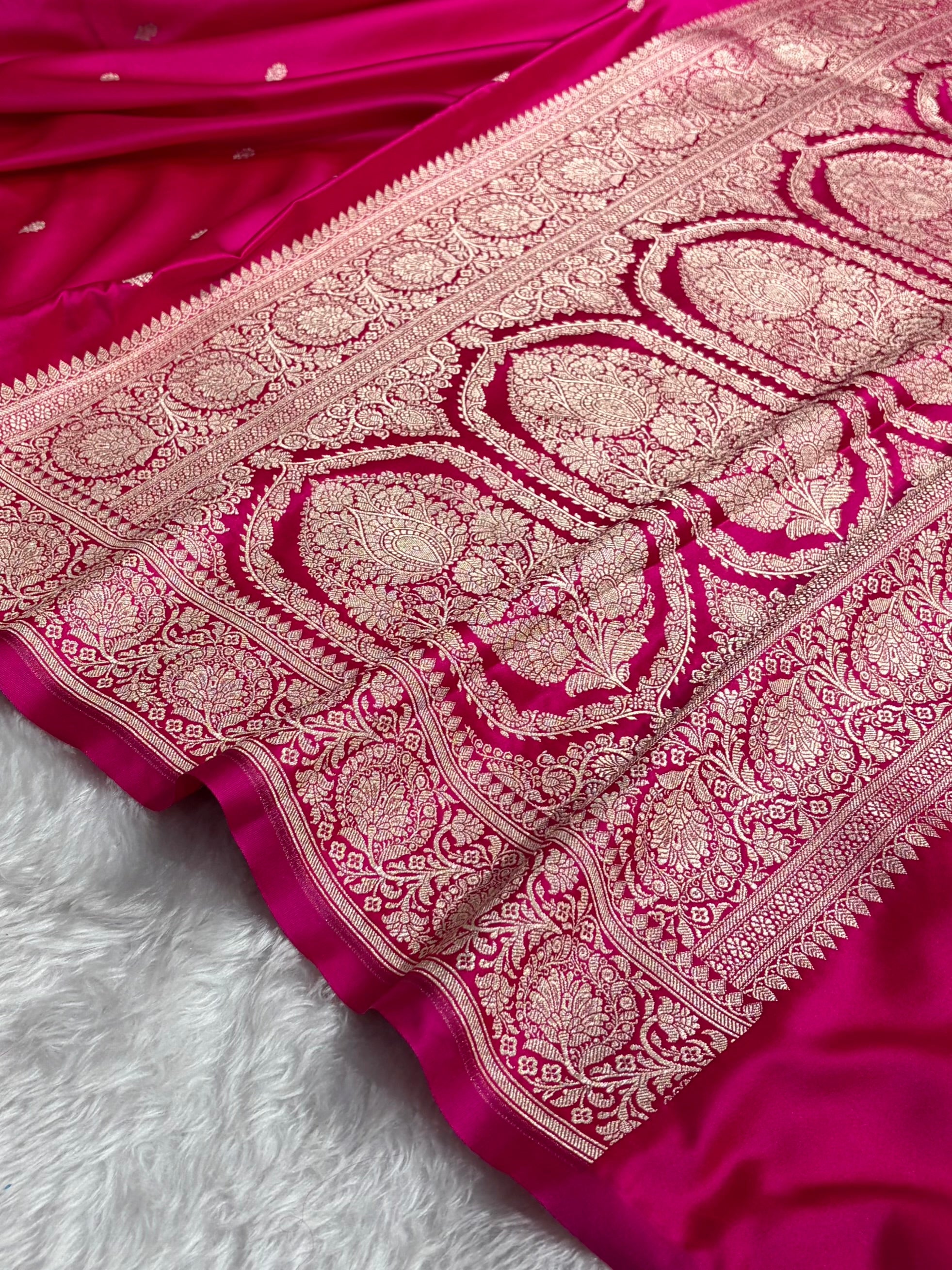 Cross Rani Floral Boota With Floral Border Mashru Silk Saree MSM-81